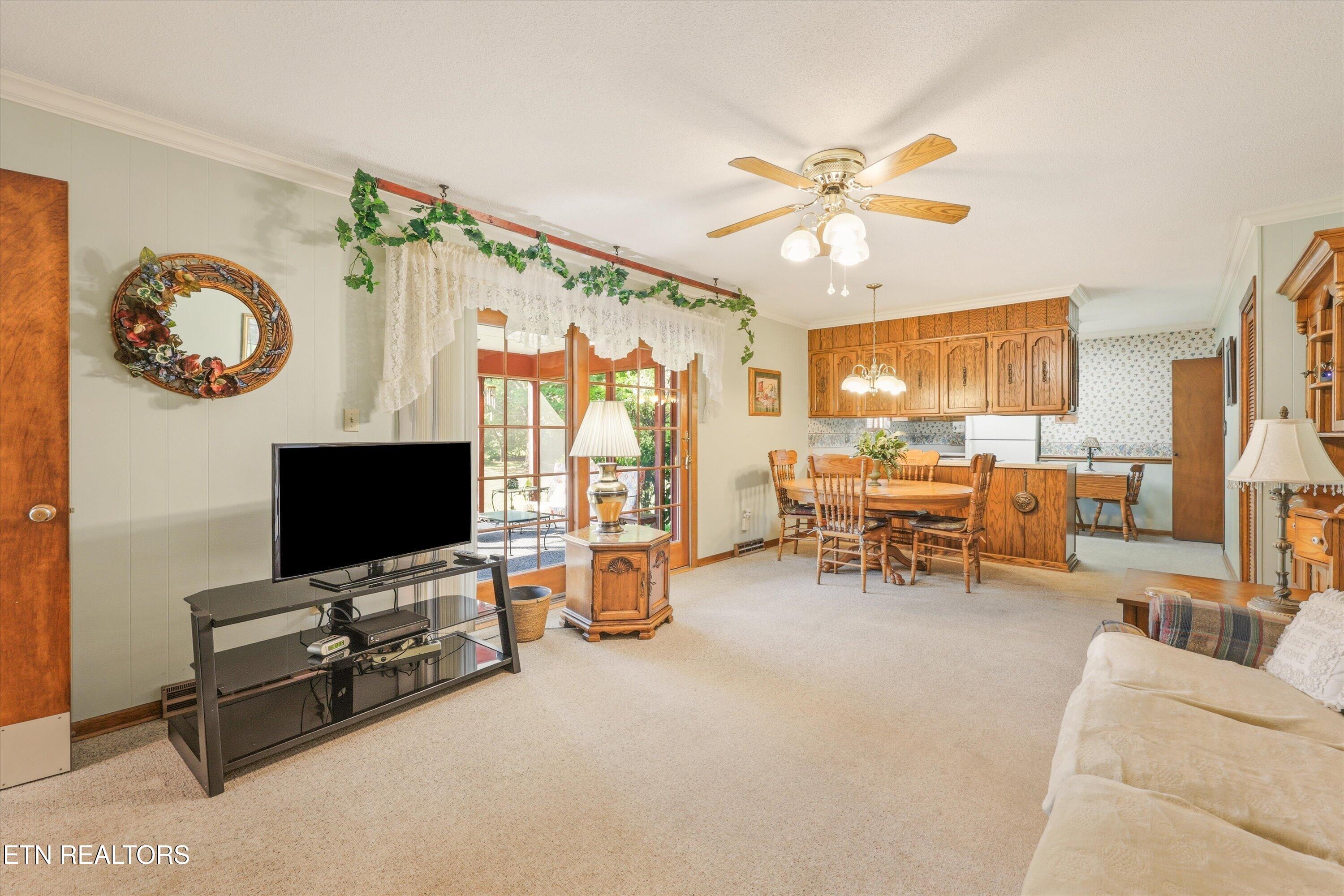 827 W Cunningham Street Alcoa TN 37701