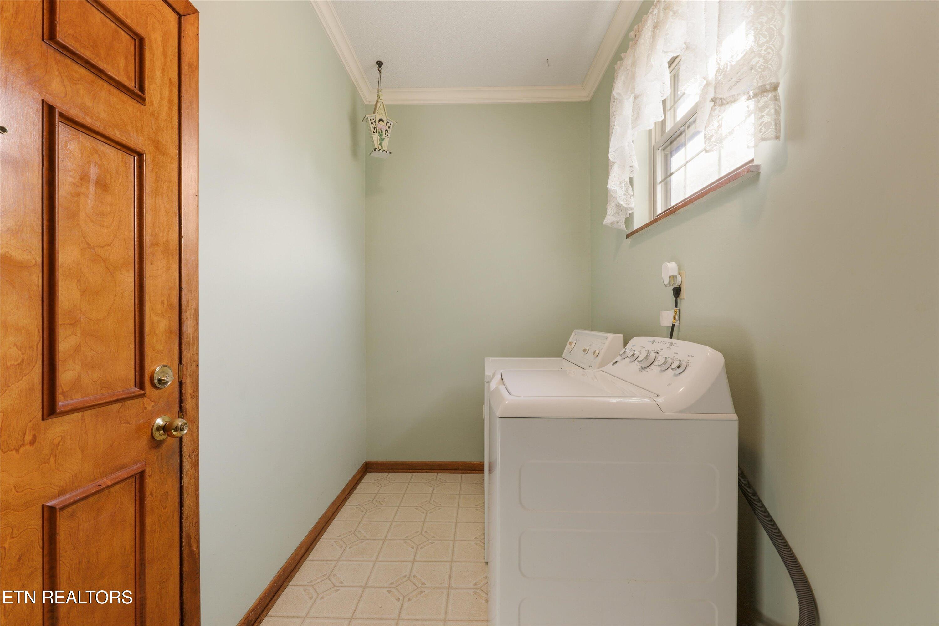 827 W Cunningham Street Alcoa TN 37701