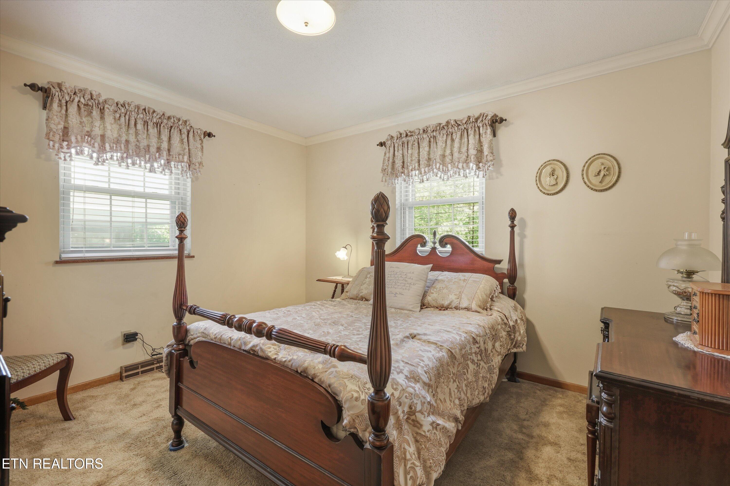 827 W Cunningham Street Alcoa TN 37701