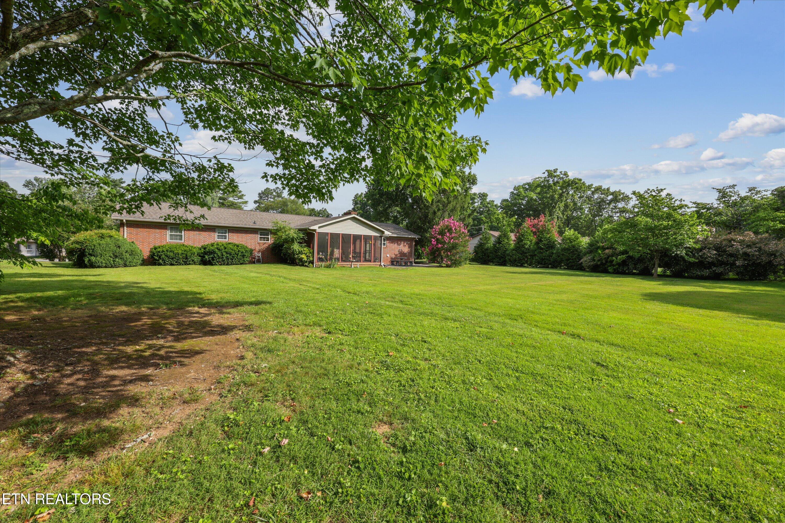 827 W Cunningham Street Alcoa TN 37701