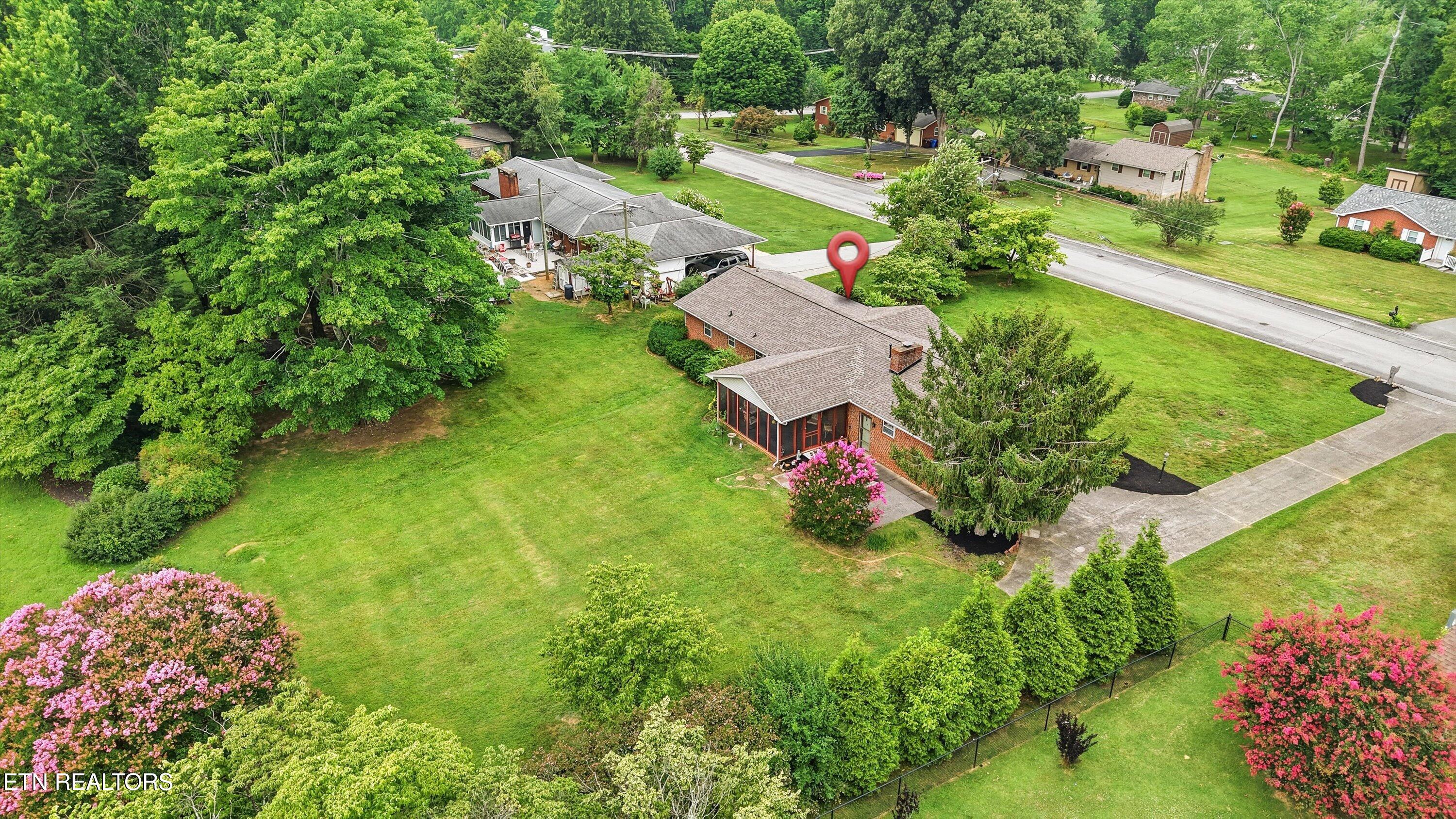 827 W Cunningham Street Alcoa TN 37701
