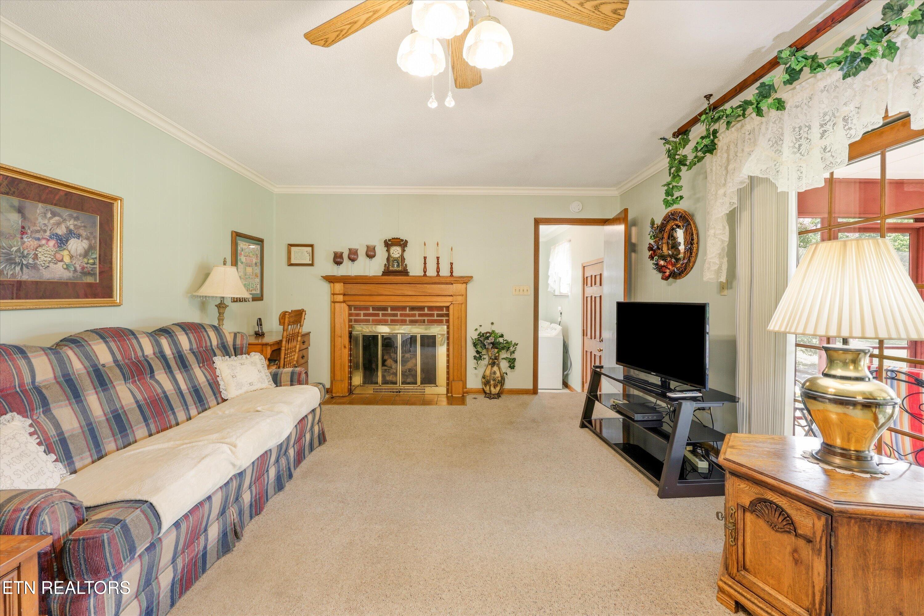 827 W Cunningham Street Alcoa TN 37701