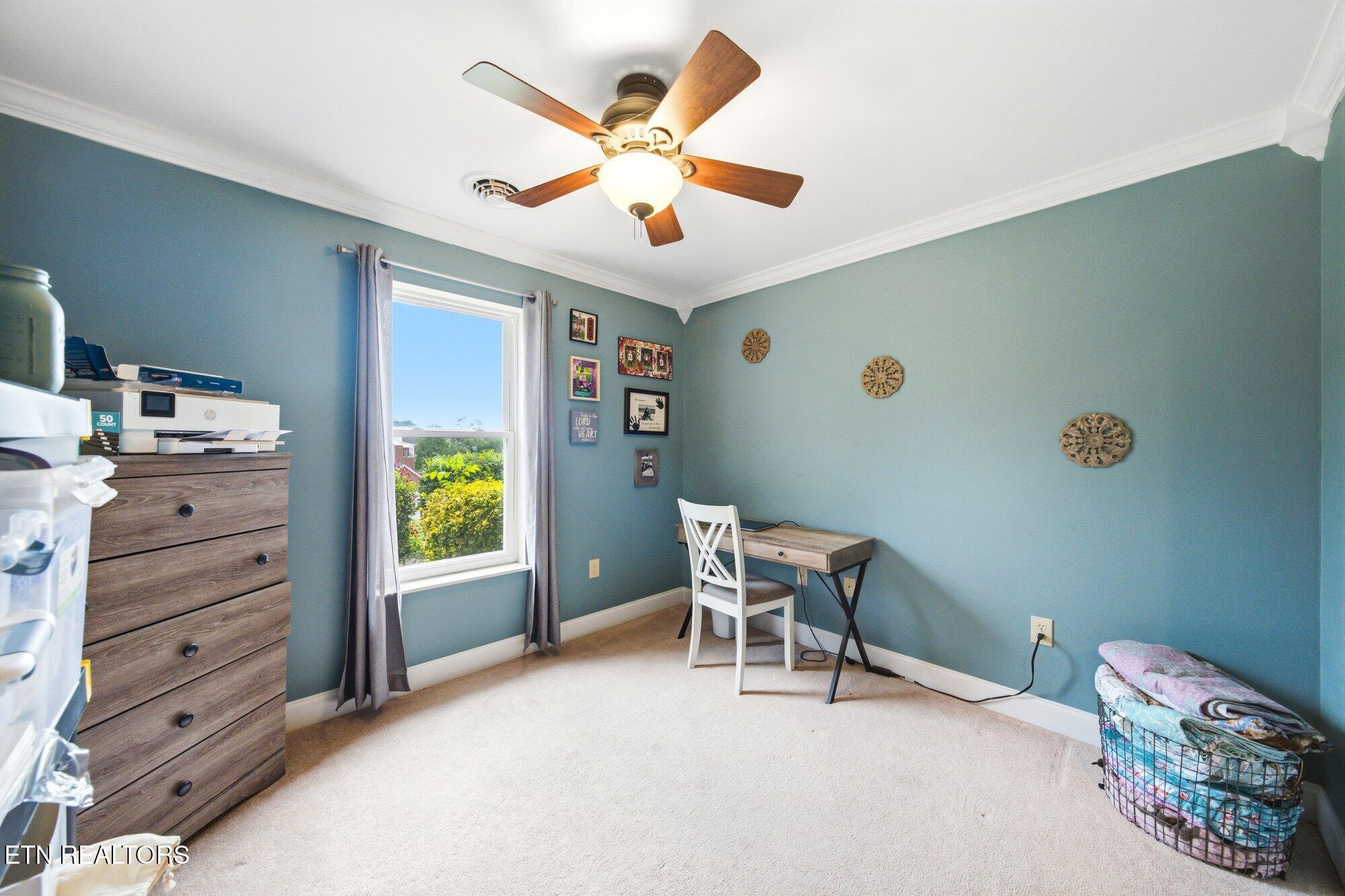 1463 River Run Circle Sevierville TN 37876