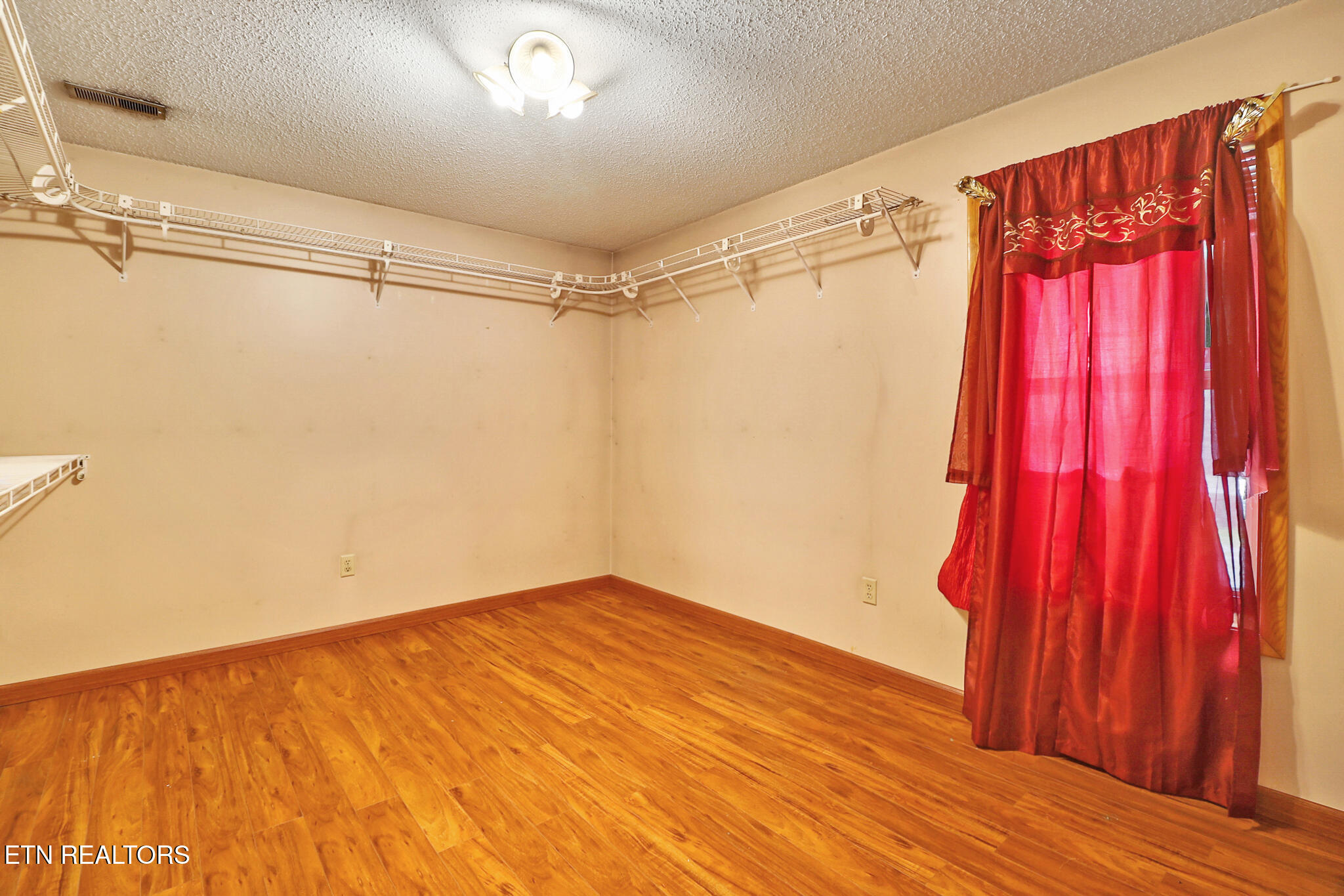 395 Ashley Lane Oneida TN 37841