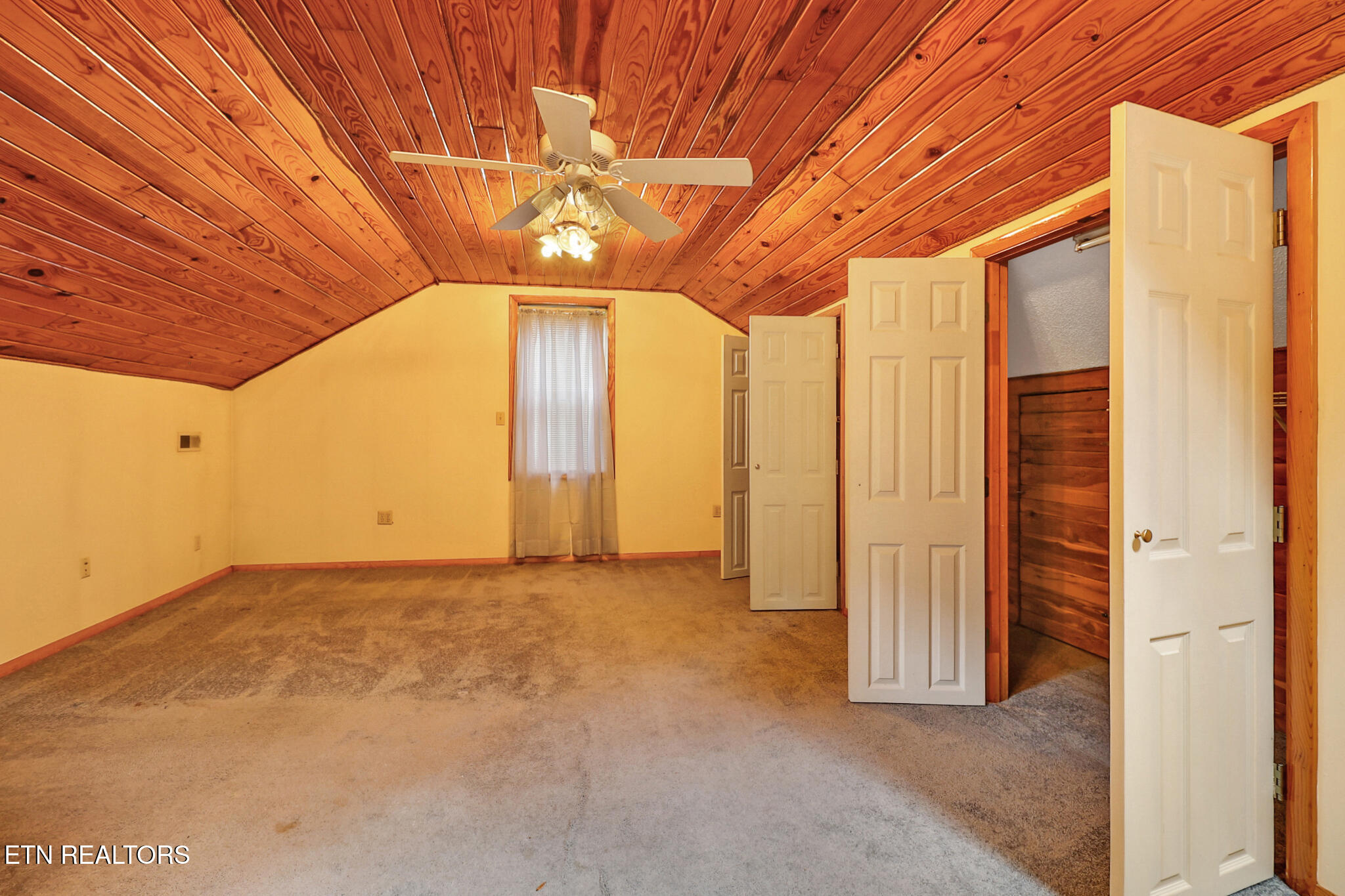 395 Ashley Lane Oneida TN 37841