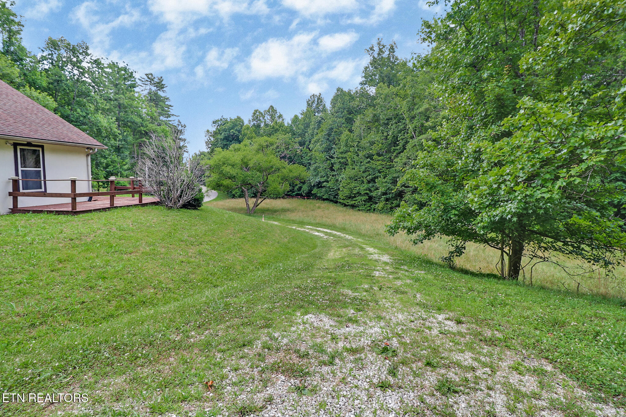 395 Ashley Lane Oneida TN 37841