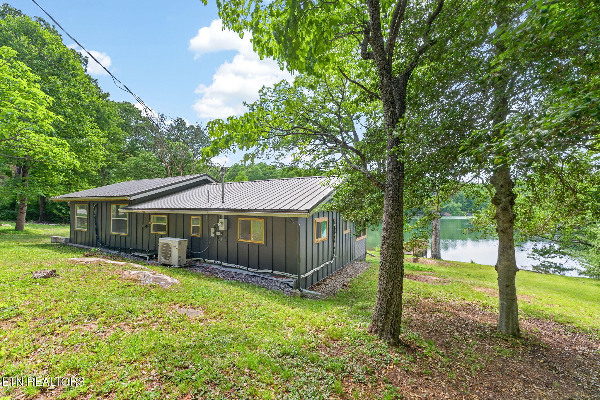 50 Lake Street Crossville TN 38572