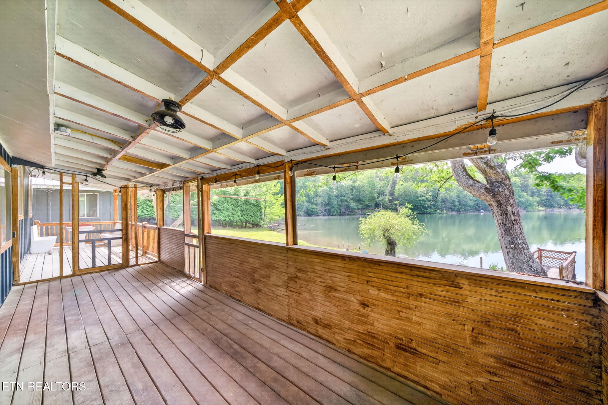 50 Lake Street Crossville TN 38572