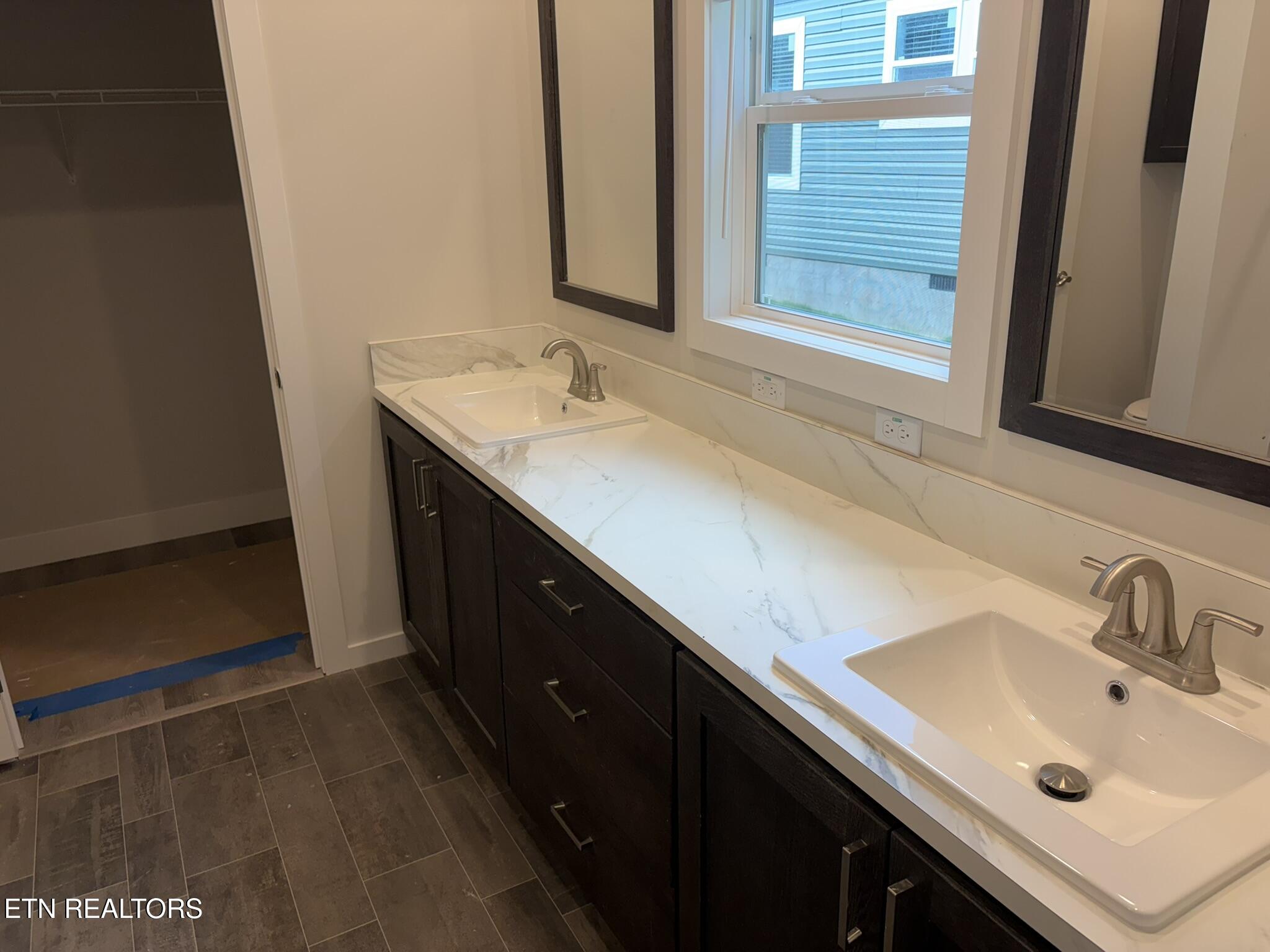 3912 Crimson Clover Lane Knoxville TN 37924