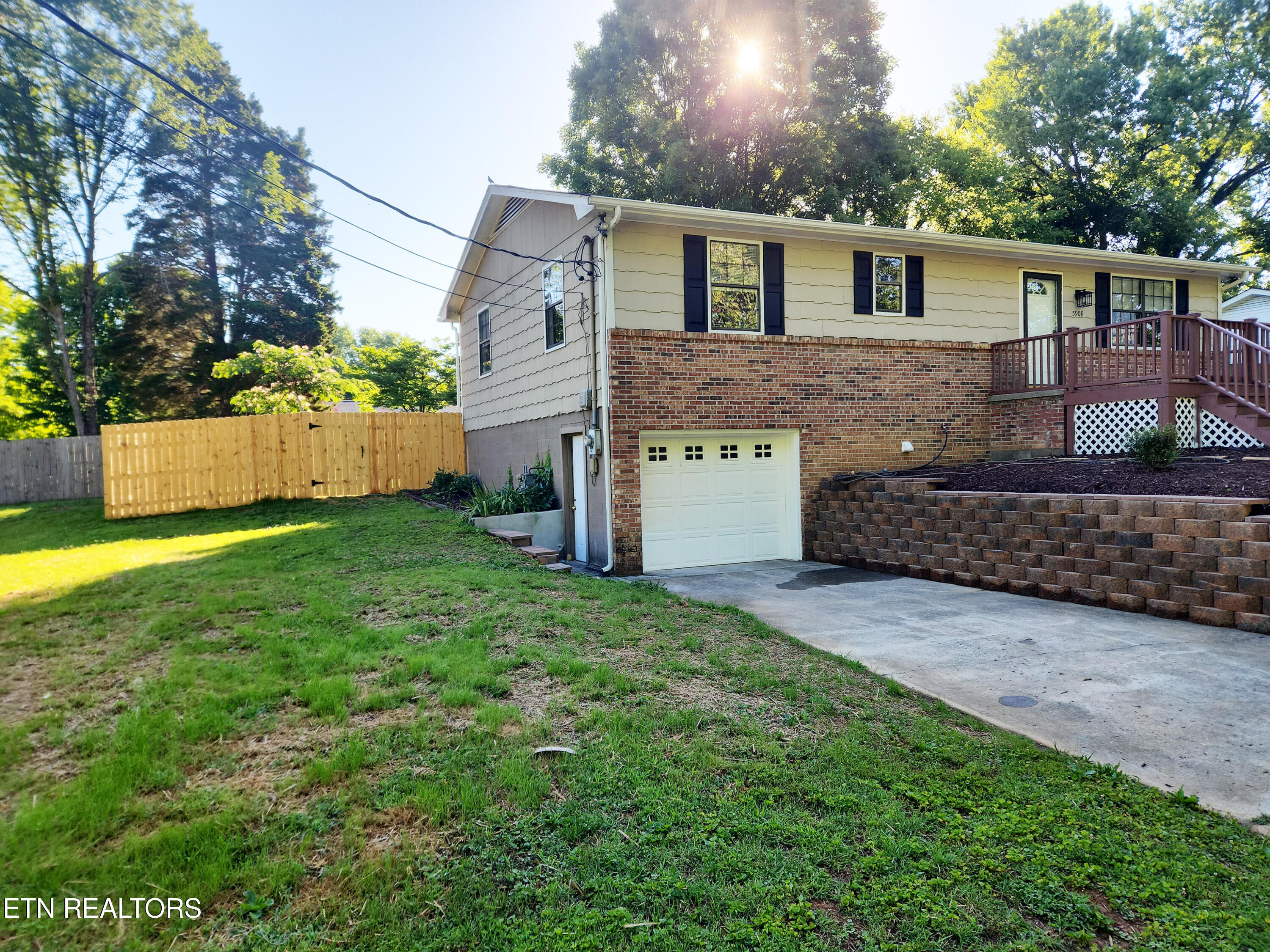 5908 Moore Road Knoxville TN 37920