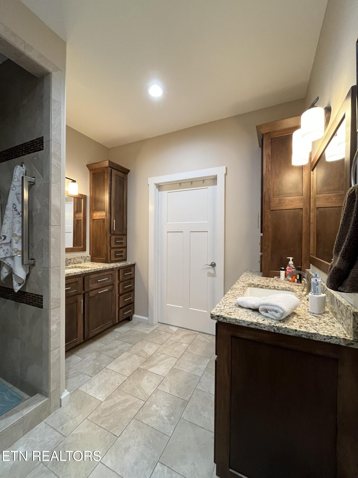 56 Hickory Circle Crossville TN 38555