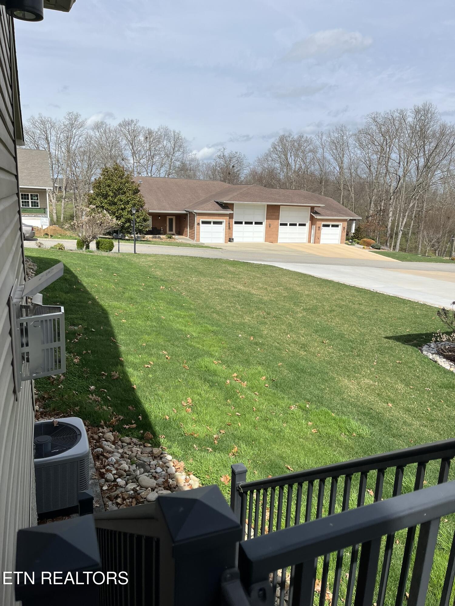 56 Hickory Circle Crossville TN 38555