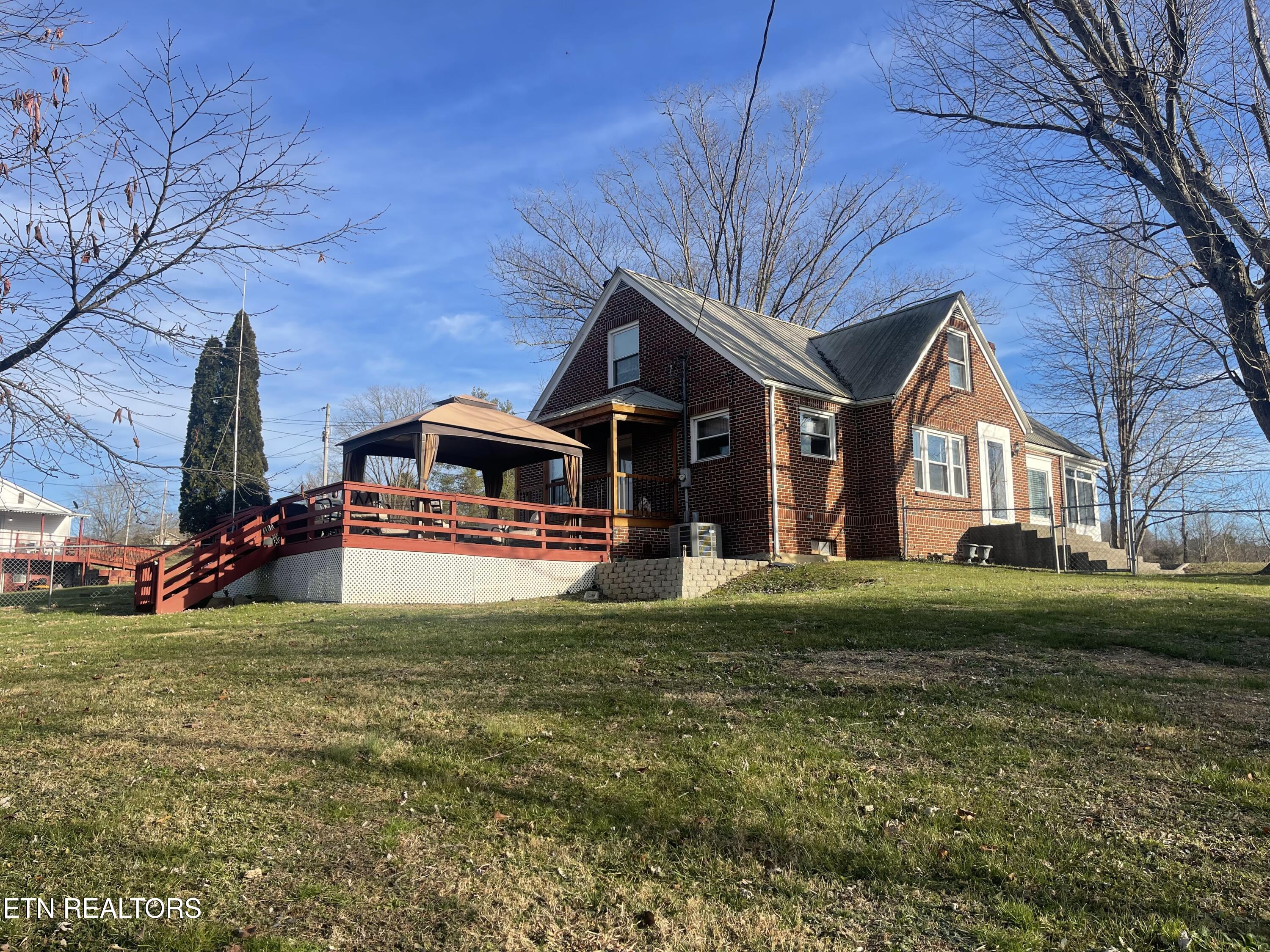 105 Franklin Avenue Harrogate TN 37752