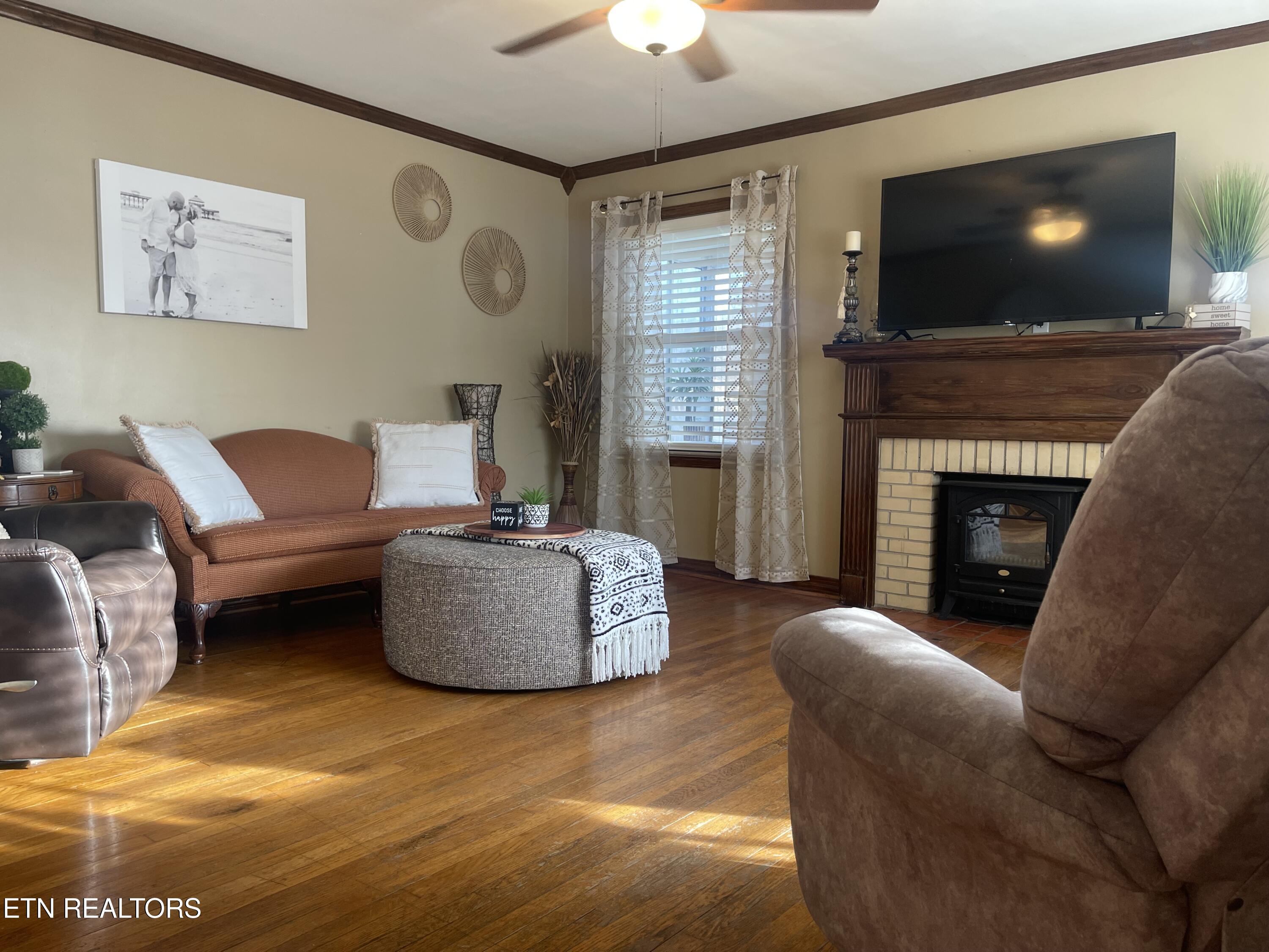 105 Franklin Avenue Harrogate TN 37752