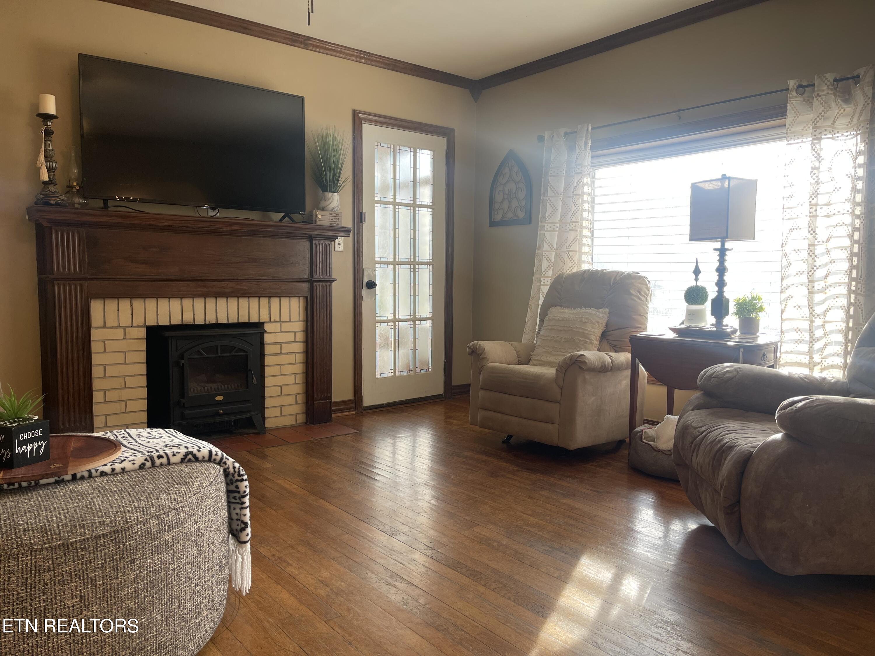 105 Franklin Avenue Harrogate TN 37752