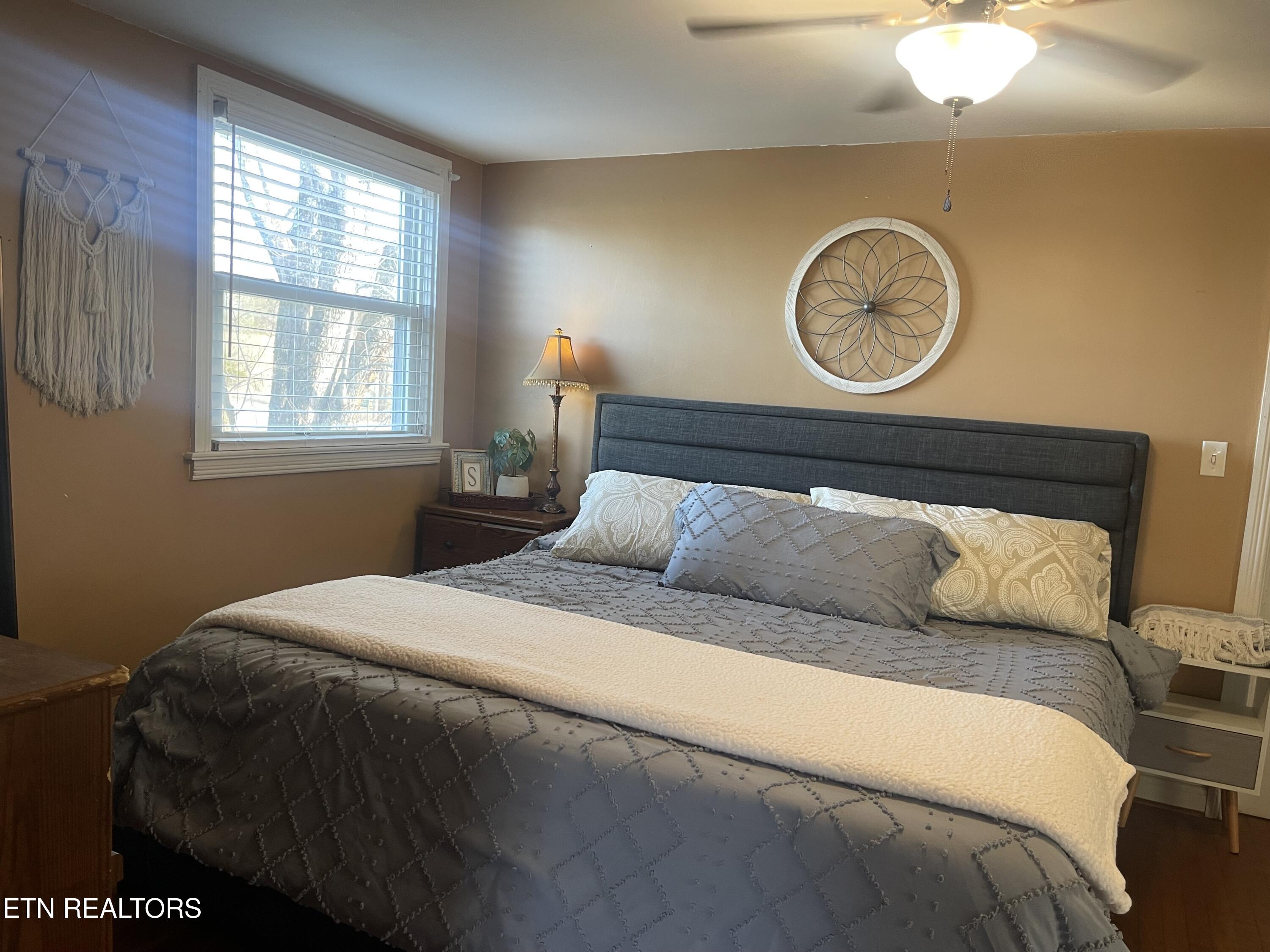 105 Franklin Avenue Harrogate TN 37752