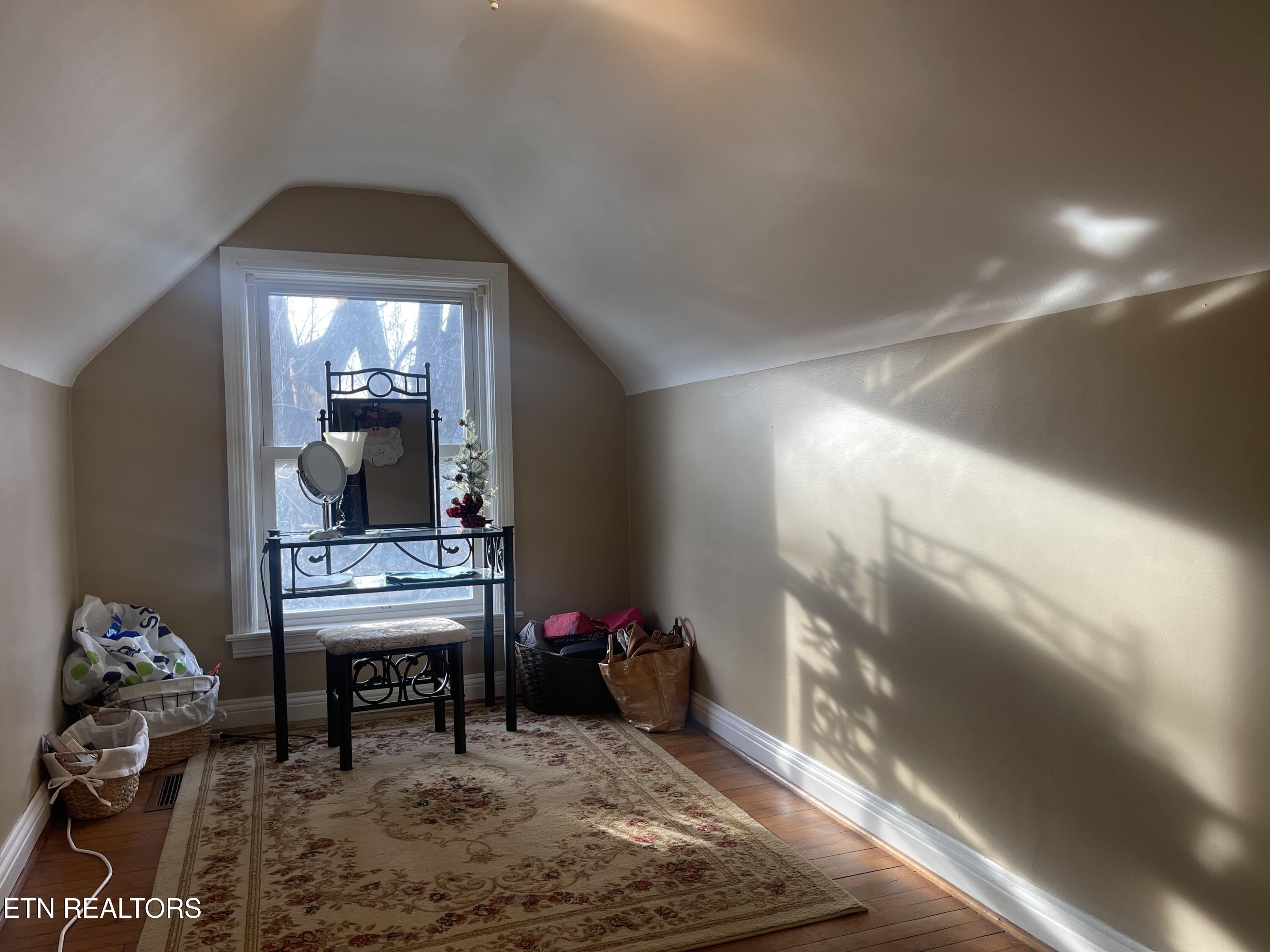 105 Franklin Avenue Harrogate TN 37752