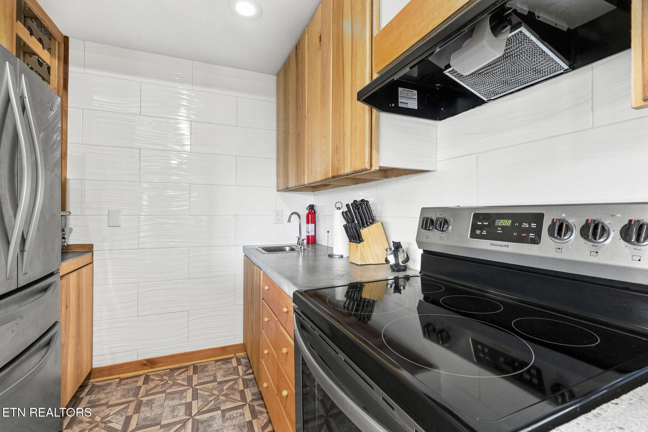3307 Chinquapin Drive Sevierville TN 37876