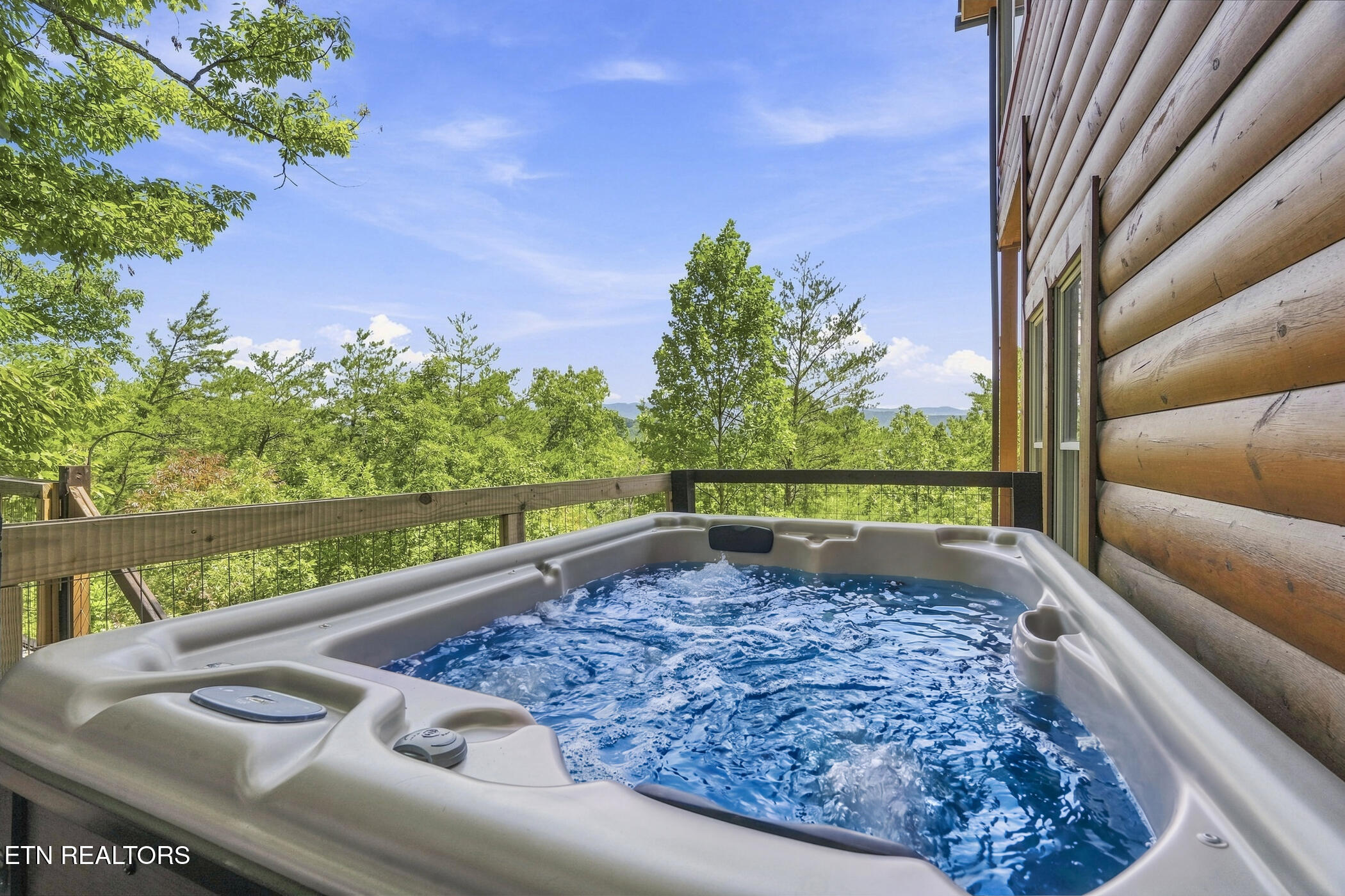 3307 Chinquapin Drive Sevierville TN 37876