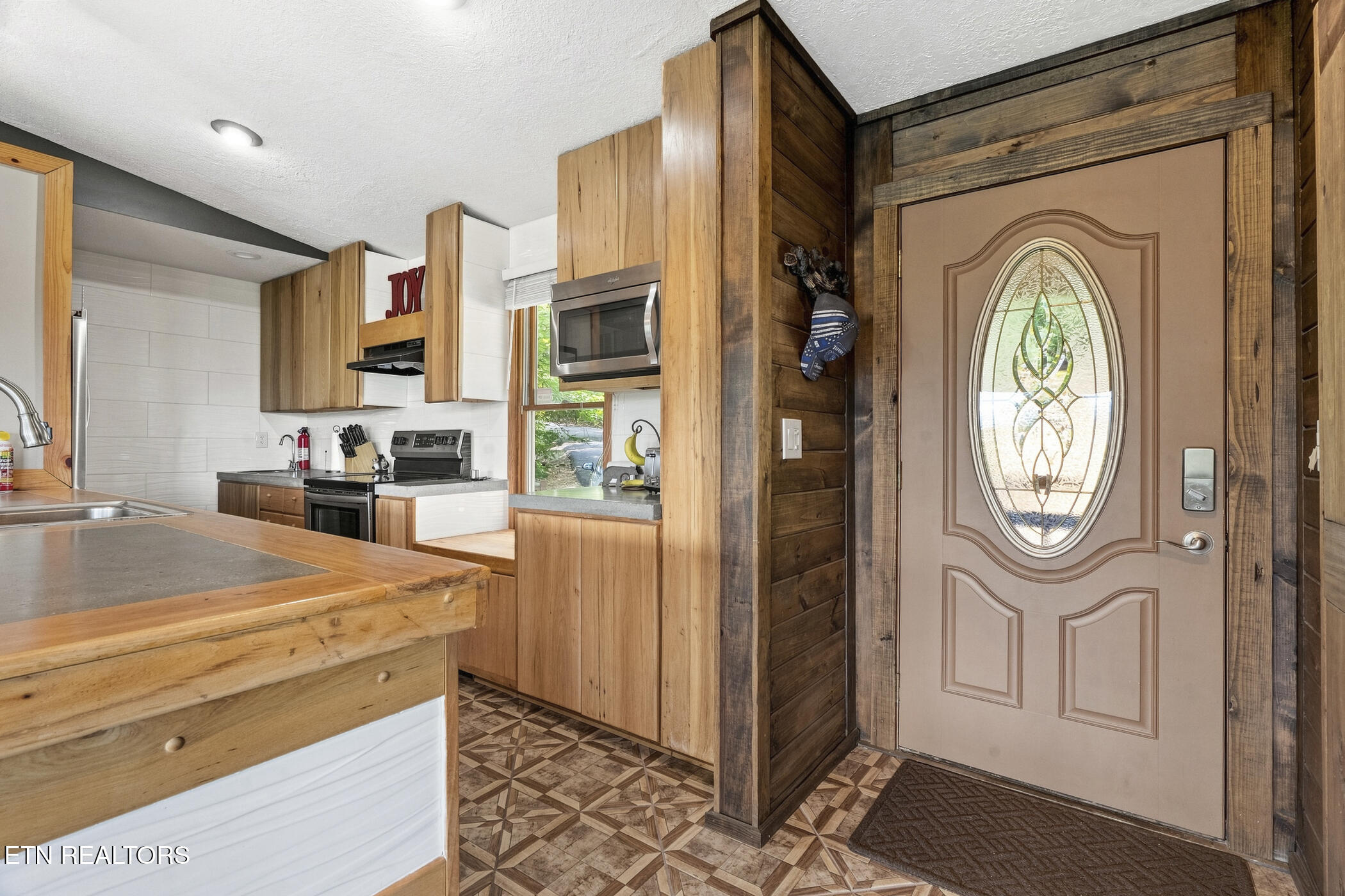 3307 Chinquapin Drive Sevierville TN 37876