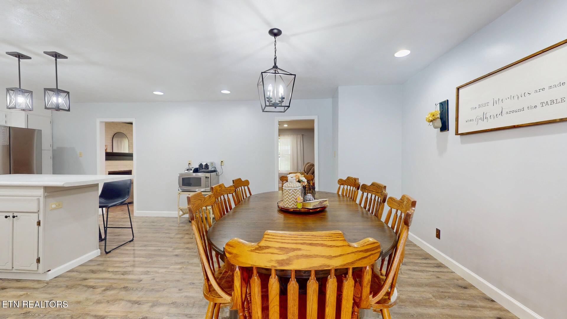989 W Outer Drive Oak Ridge TN 37830