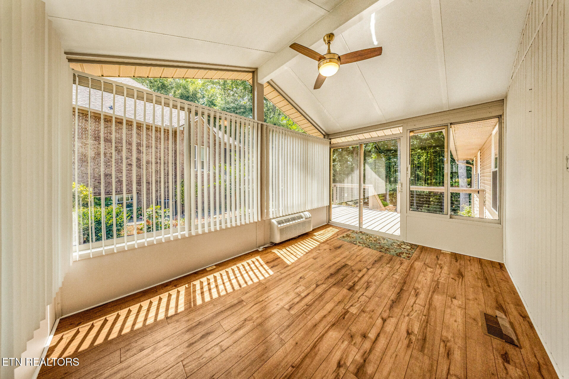 113 Kawatuska Way Loudon TN 37774