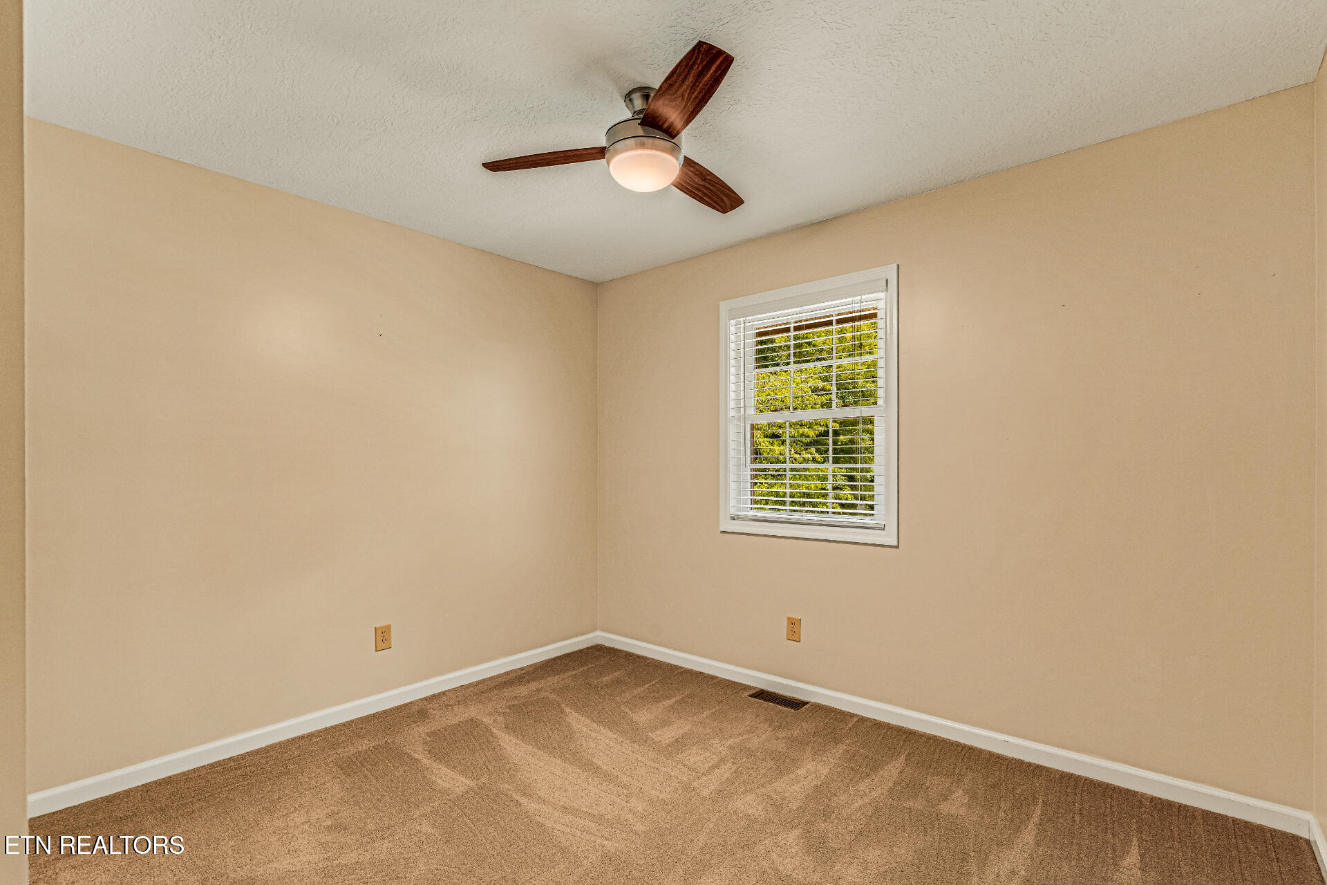 113 Kawatuska Way Loudon TN 37774