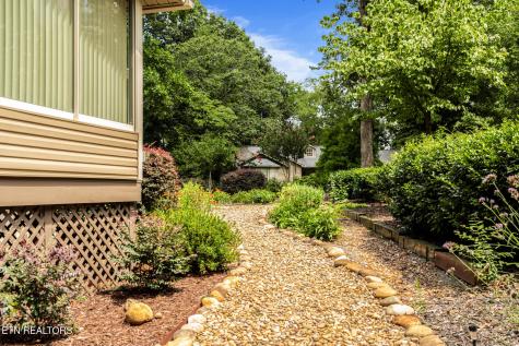 113 Kawatuska Way Loudon TN 37774