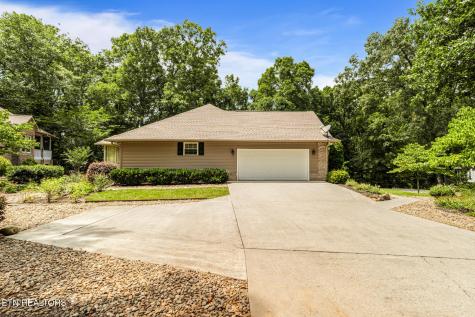 113 Kawatuska Way Loudon TN 37774