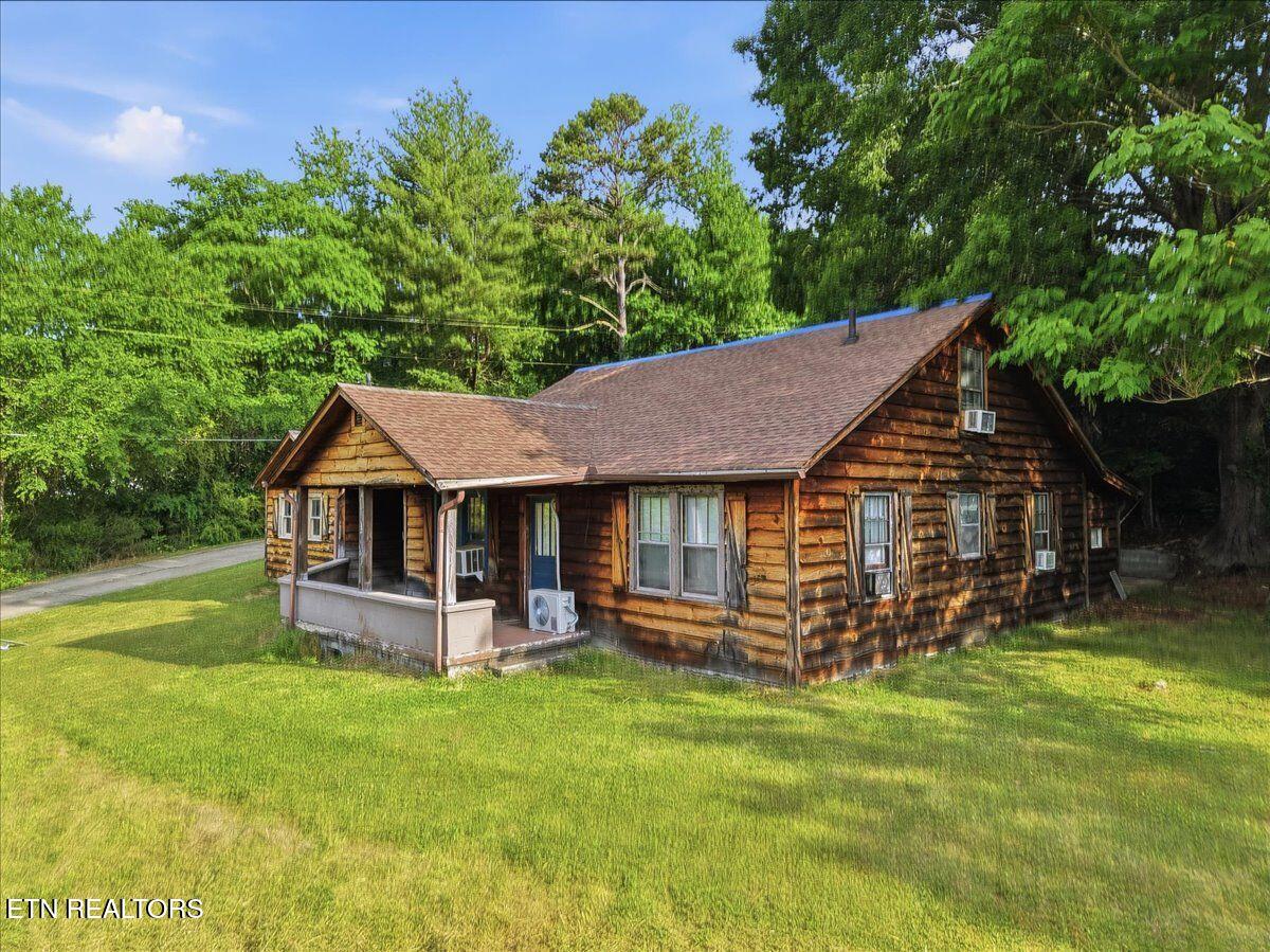 2633 Harriman Highway Harriman TN 37748