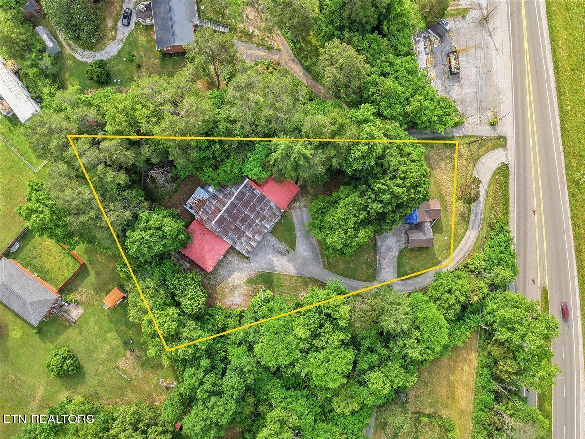 2633 Harriman Highway Harriman TN 37748