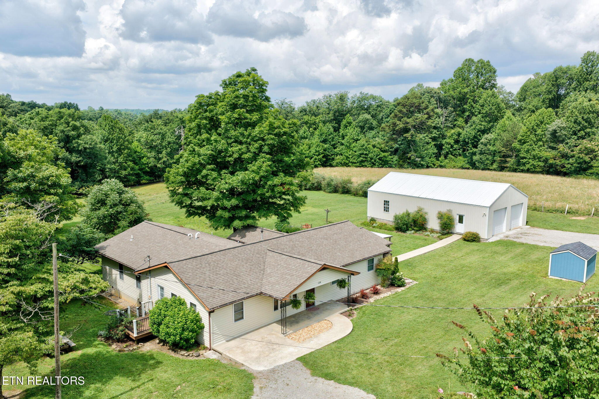 129 Melton Lane Monterey TN 38574