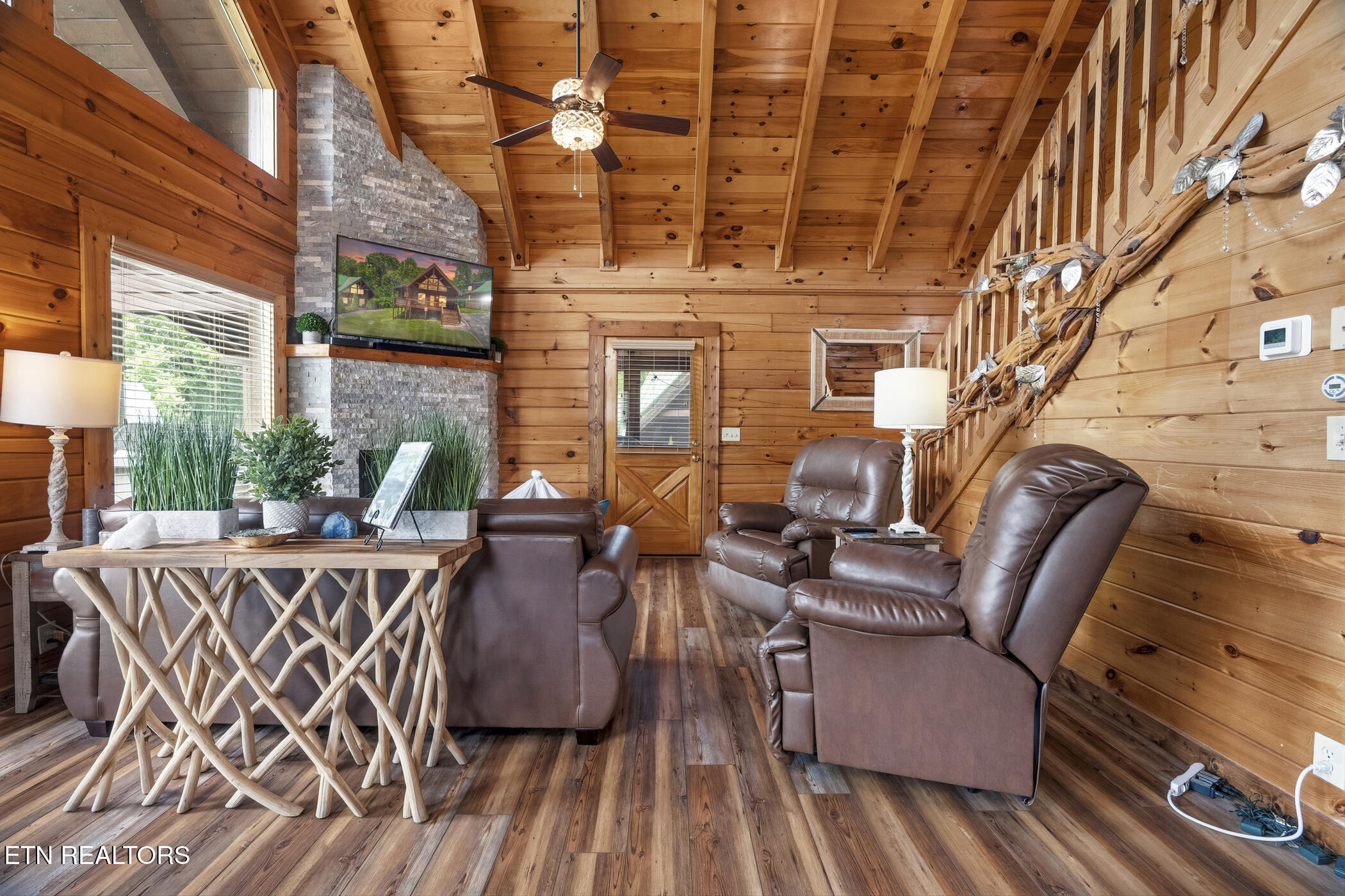 605 Cherry Blossom Way Pigeon Forge TN 37863