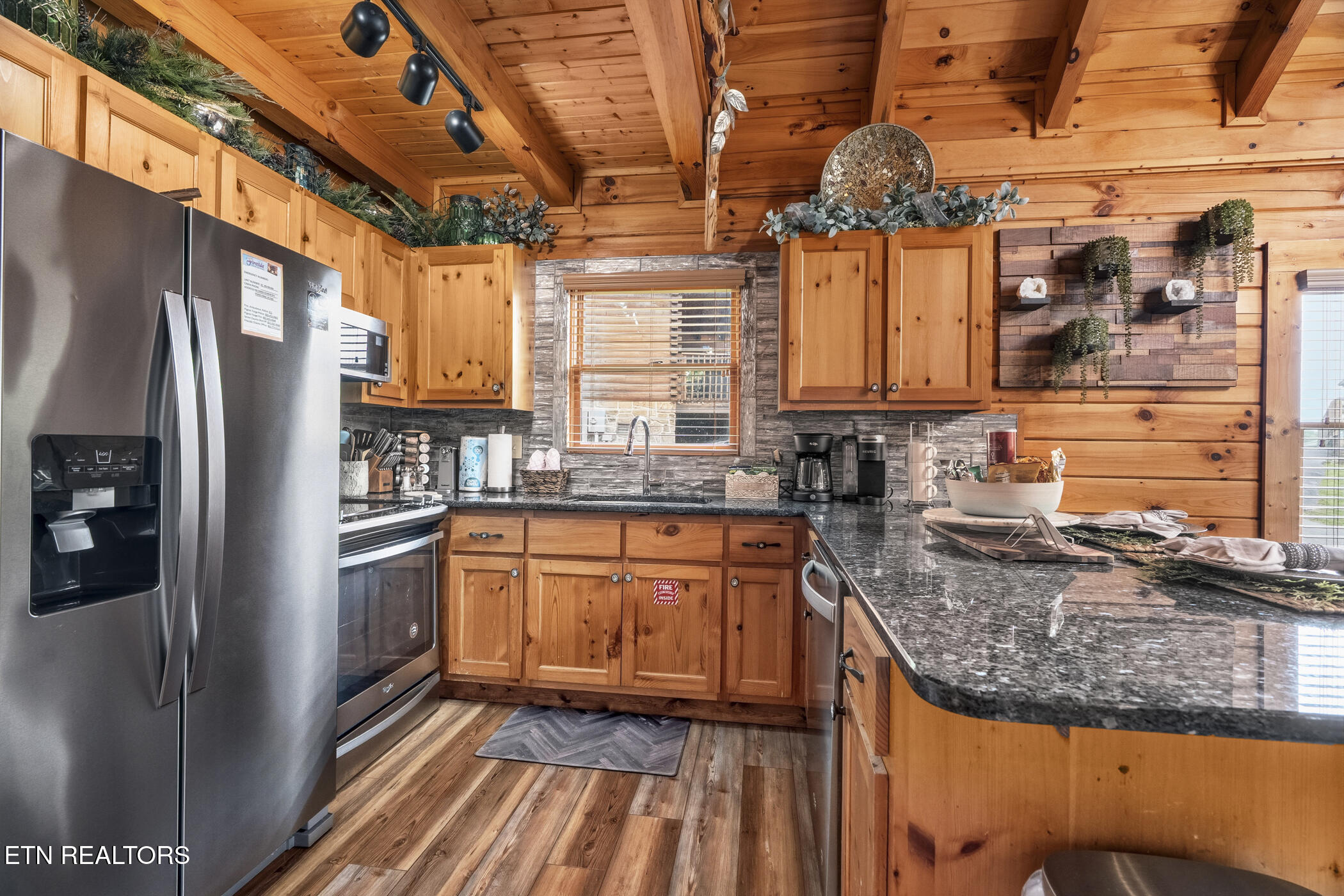 605 Cherry Blossom Way Pigeon Forge TN 37863