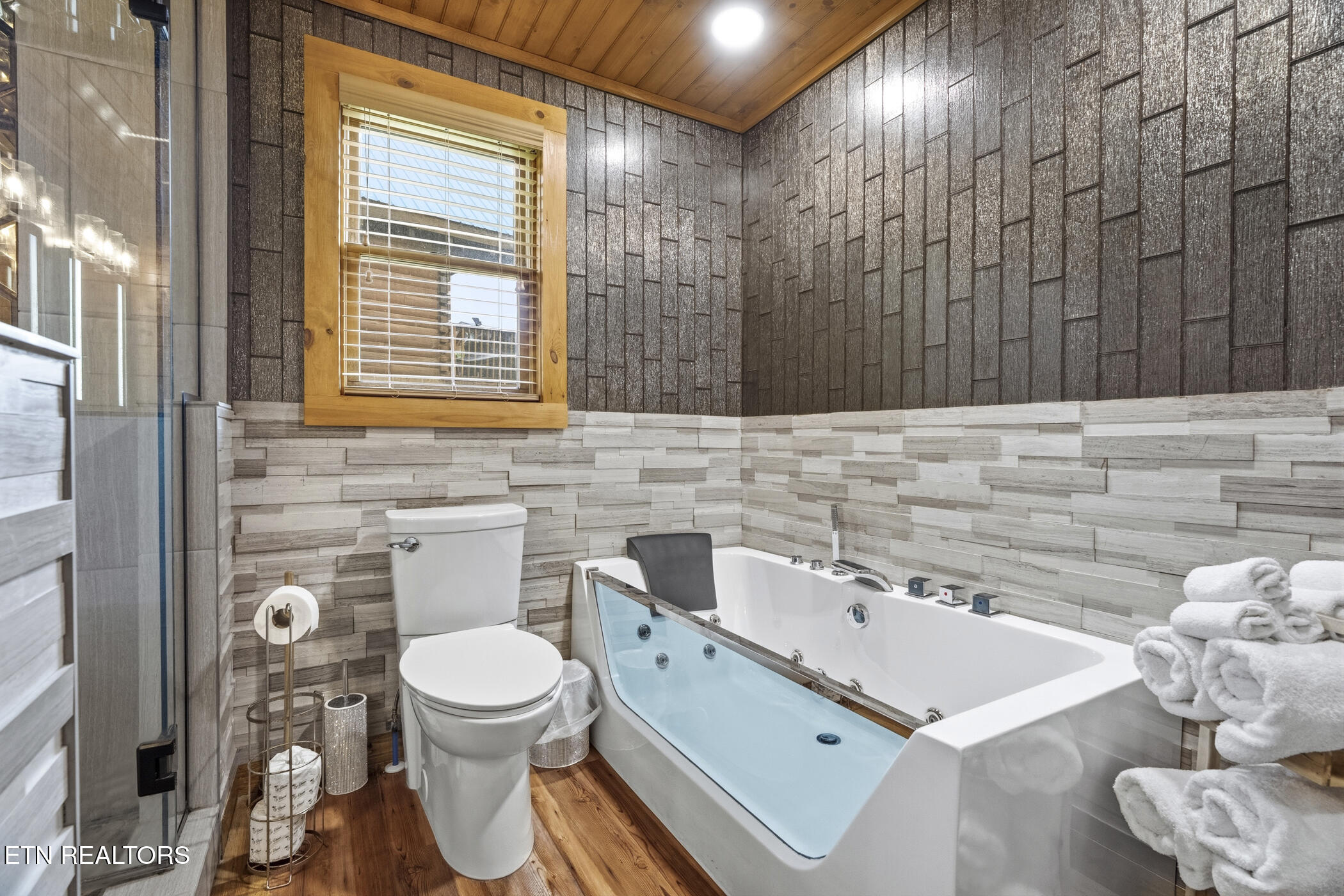 605 Cherry Blossom Way Pigeon Forge TN 37863