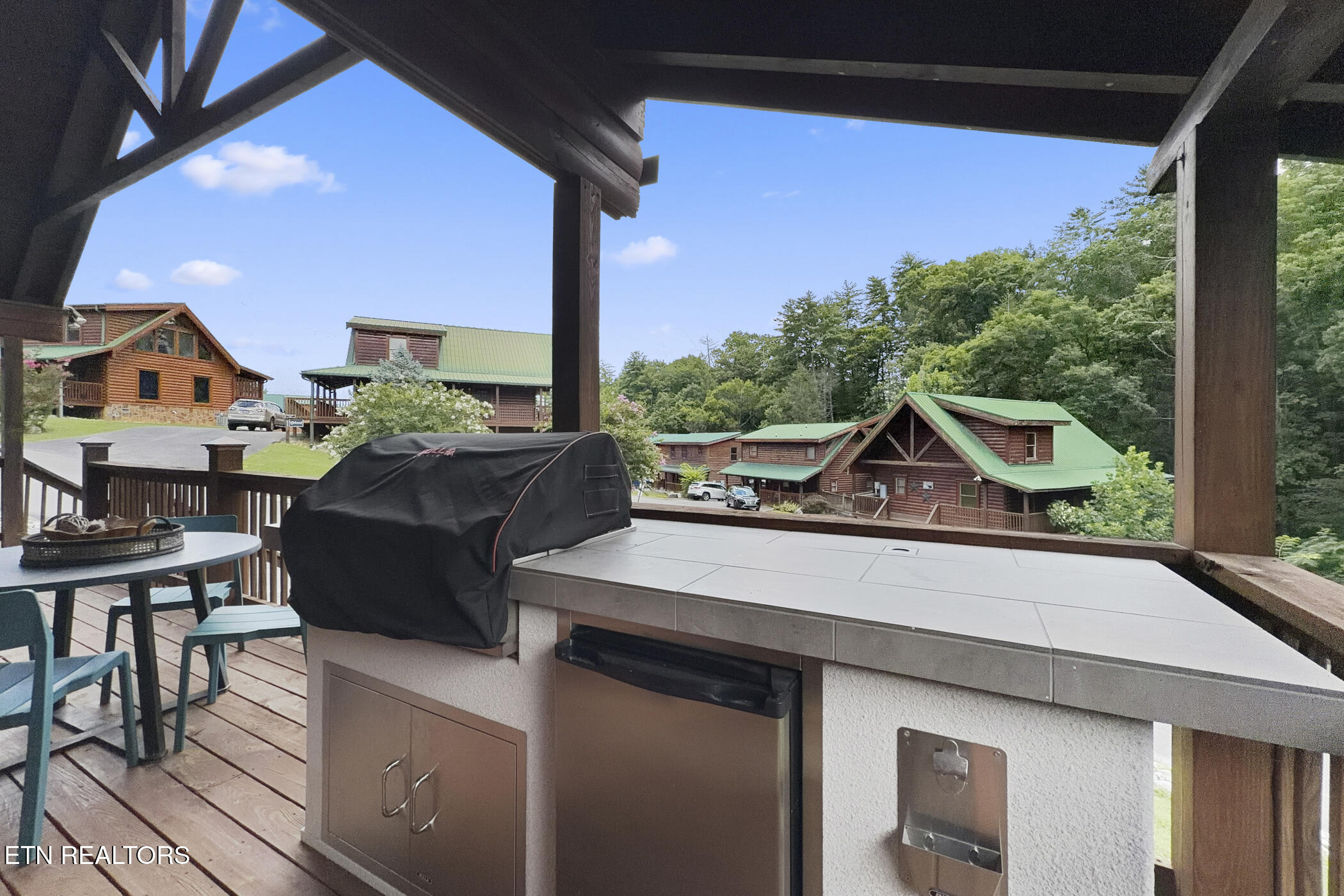 605 Cherry Blossom Way Pigeon Forge TN 37863