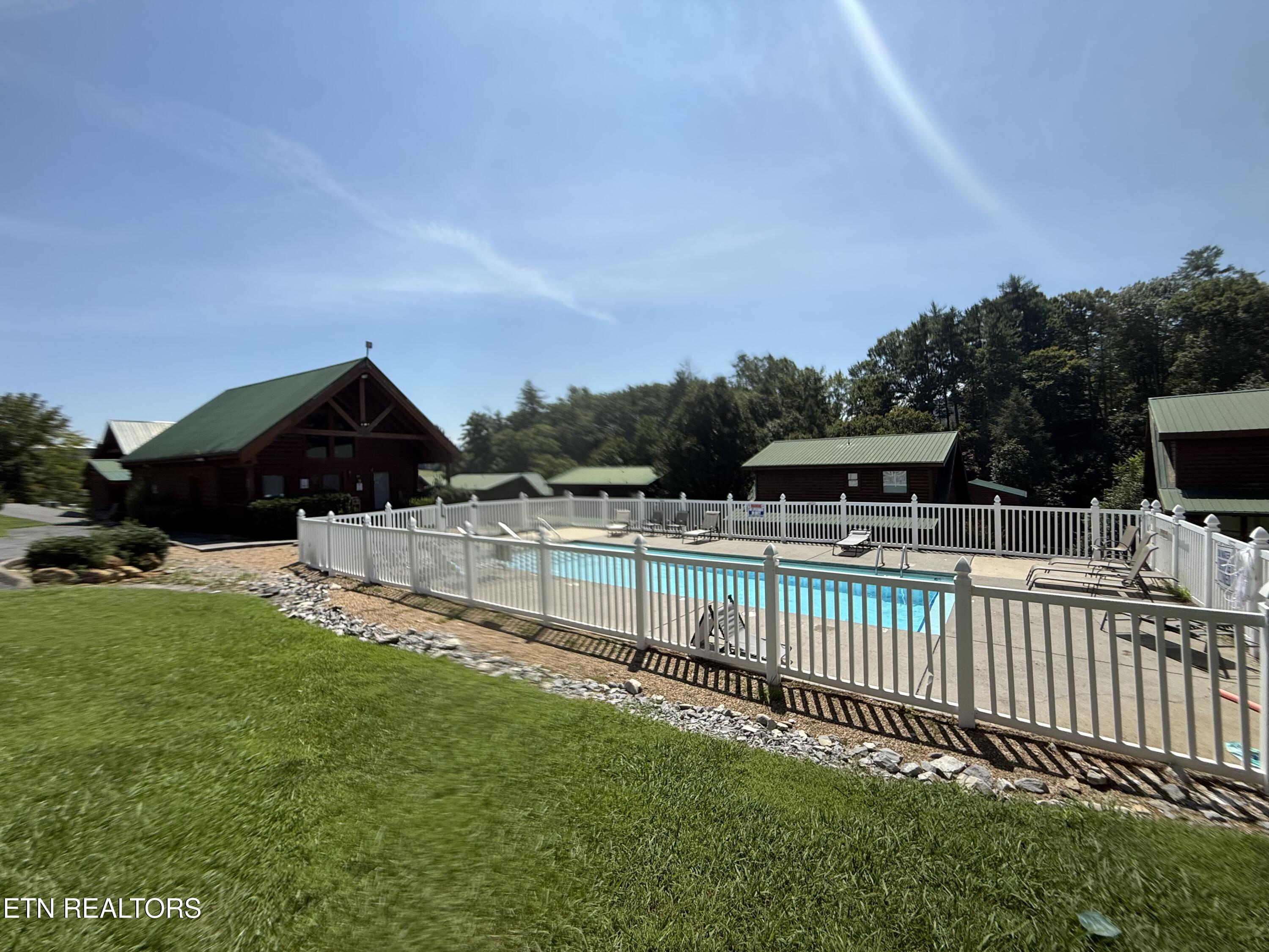 605 Cherry Blossom Way Pigeon Forge TN 37863