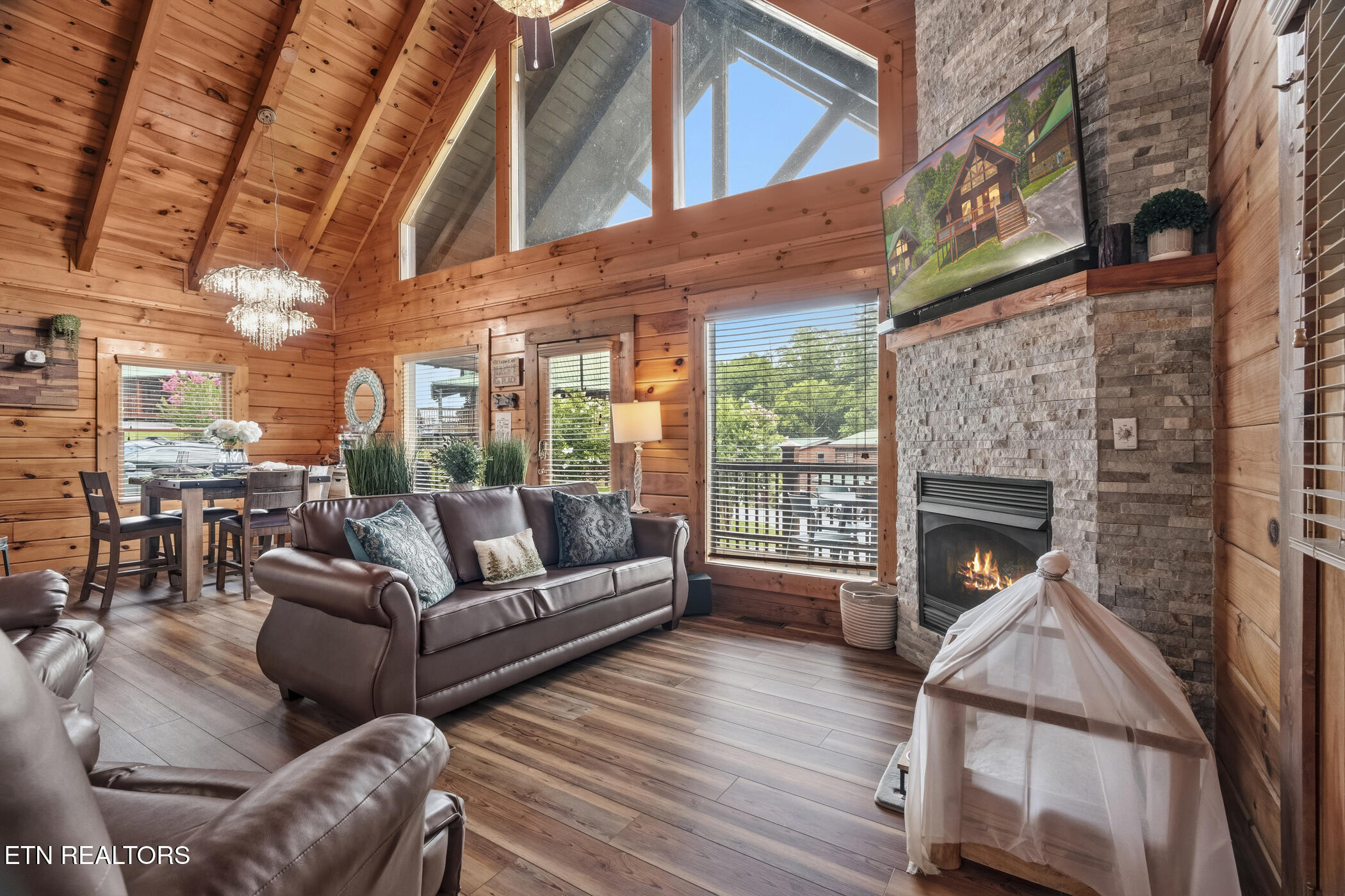 605 Cherry Blossom Way Pigeon Forge TN 37863
