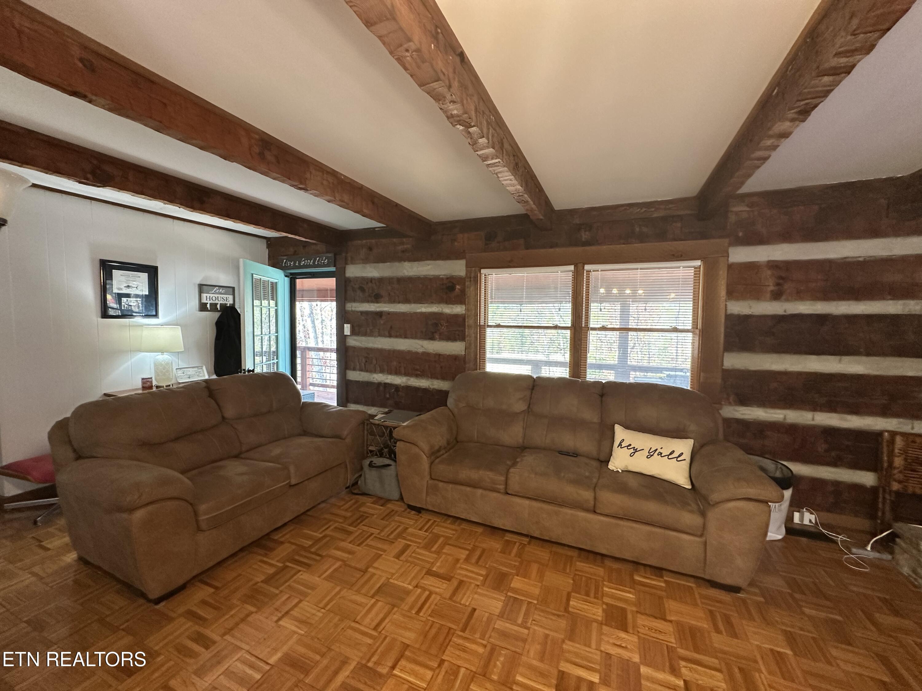 1129 Peninsula Road Sevierville TN 37876
