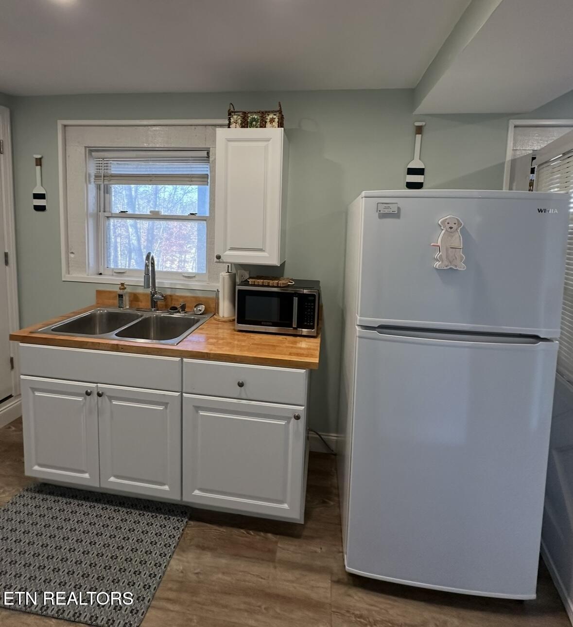 1129 Peninsula Road Sevierville TN 37876