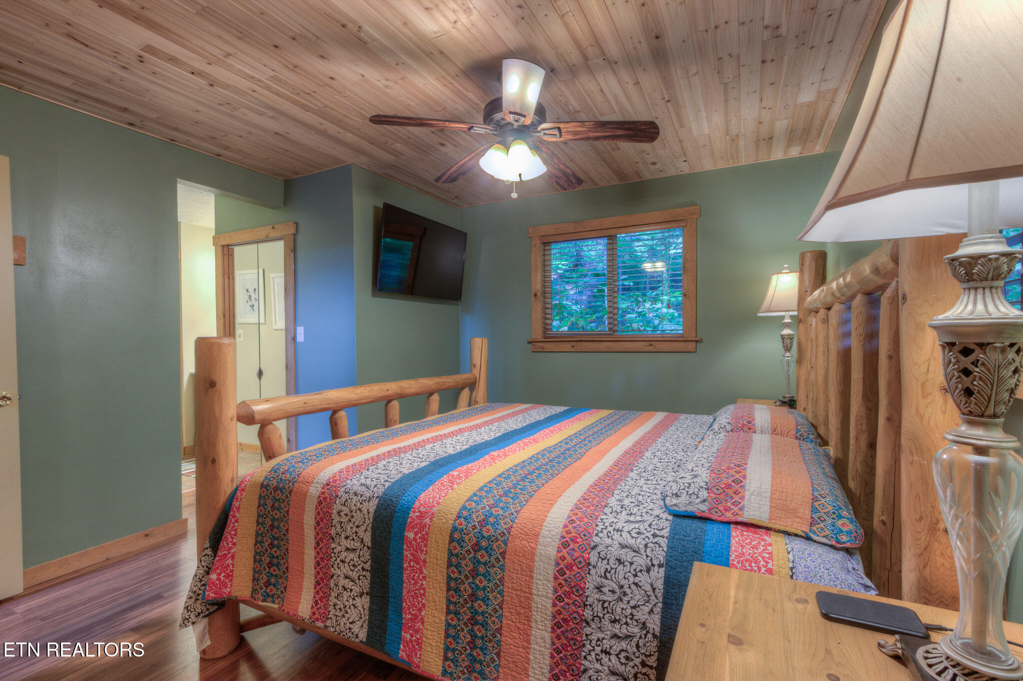 1051 Wiley Oakley Drive Gatlinburg TN 37738