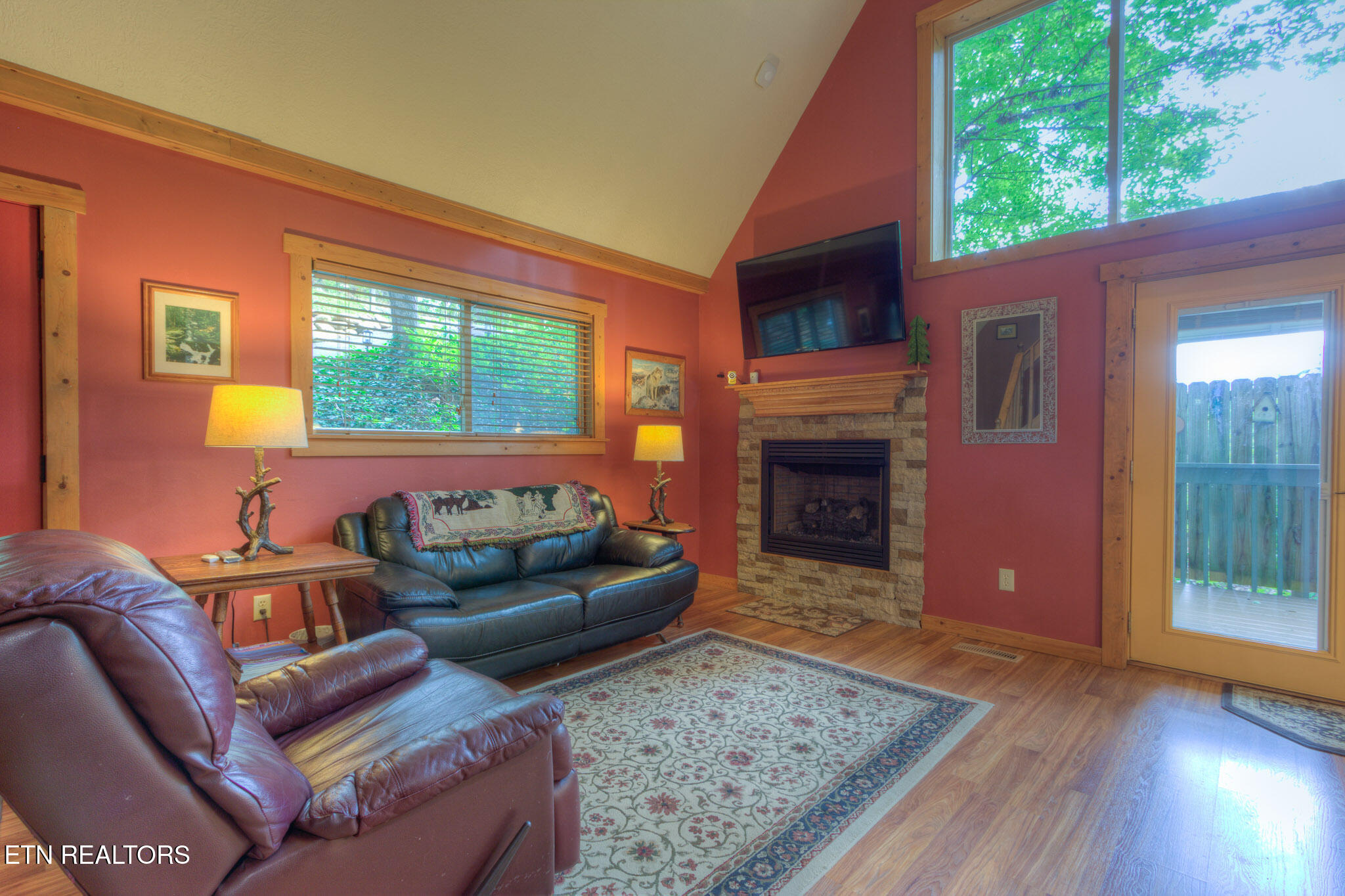 1051 Wiley Oakley Drive Gatlinburg TN 37738