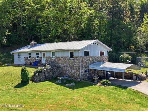 285 Matthews Lane Mosheim TN 37818