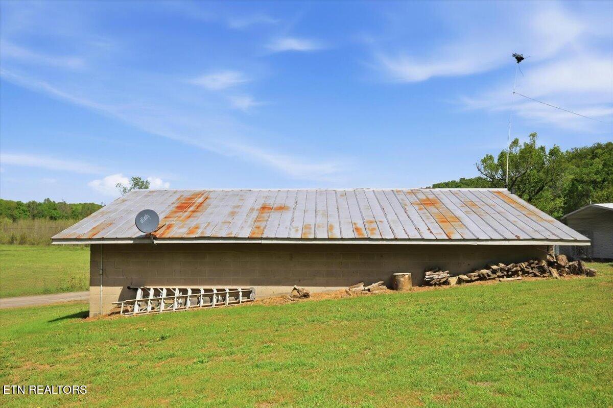 285 Matthews Lane Mosheim TN 37818