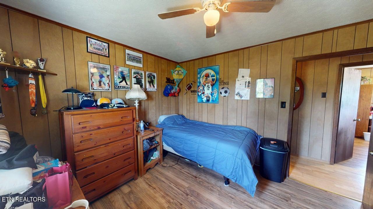 285 Matthews Lane Mosheim TN 37818