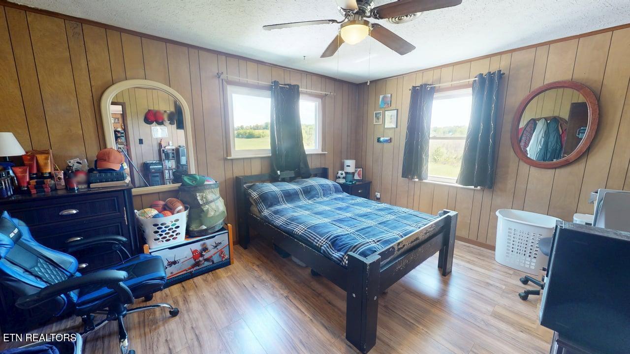 285 Matthews Lane Mosheim TN 37818