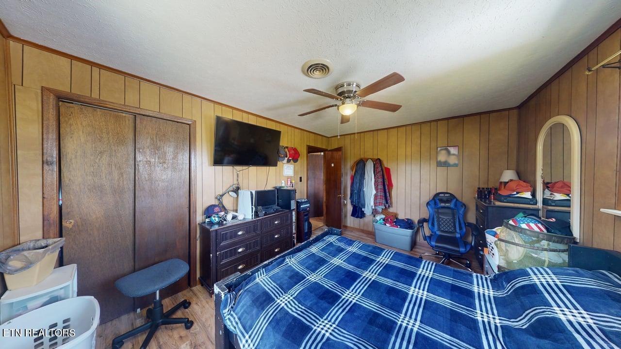 285 Matthews Lane Mosheim TN 37818