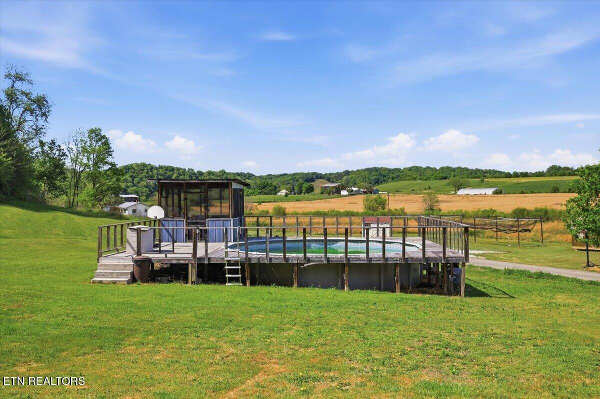 285 Matthews Lane Mosheim TN 37818