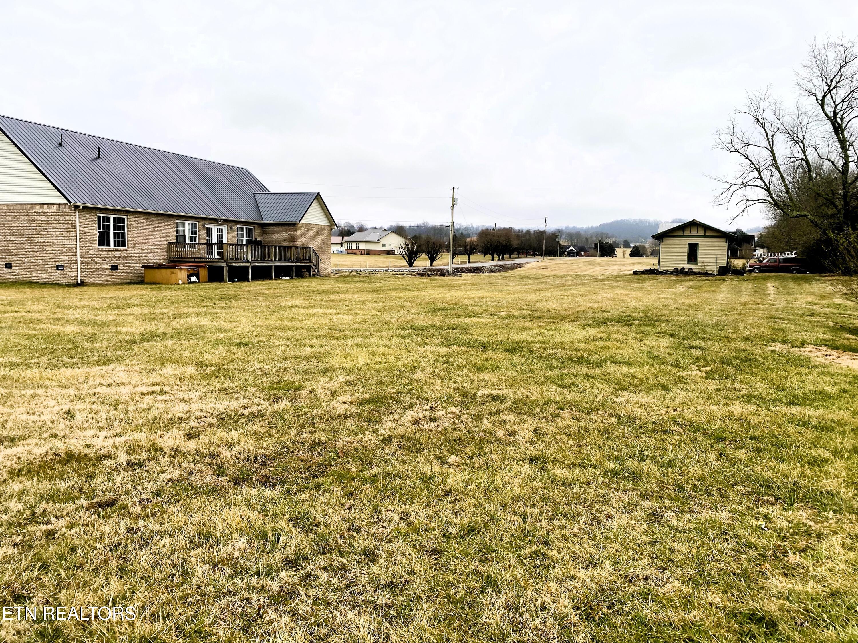 134 Julia Lane Speedwell TN 37870