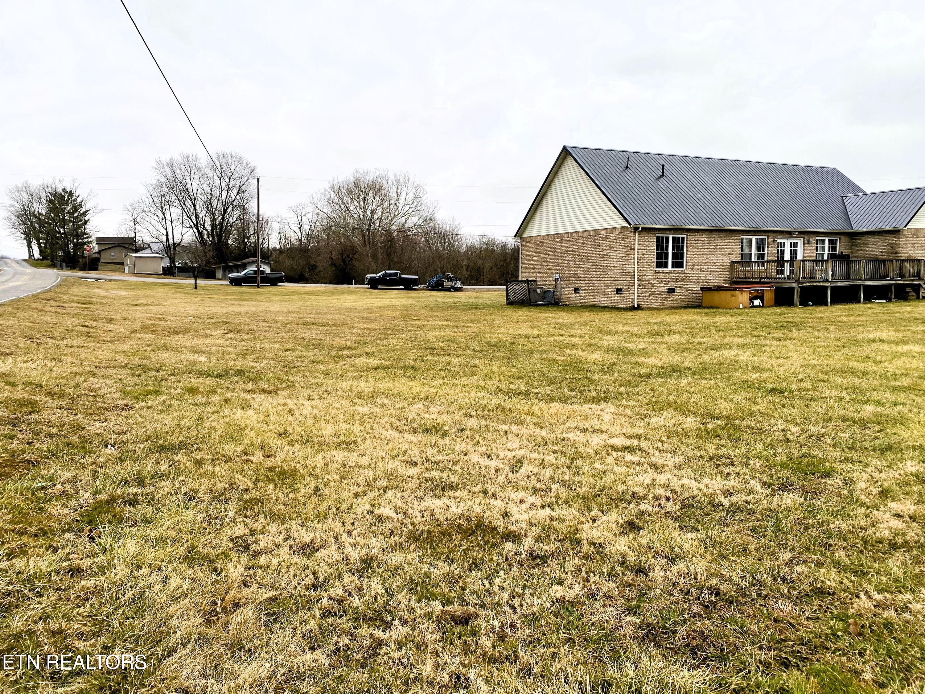 134 Julia Lane Speedwell TN 37870